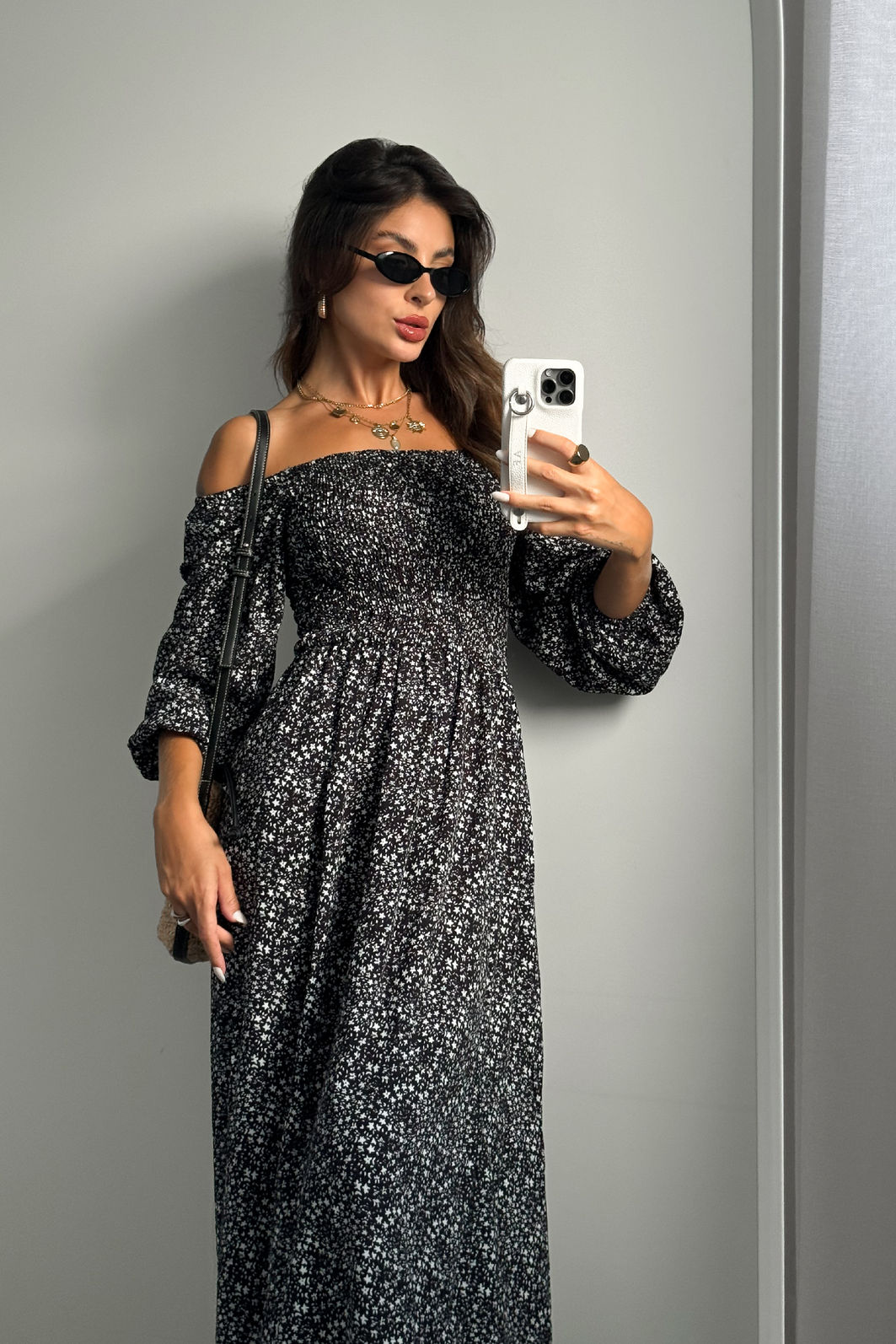 VESTIDO MIDI BARBARA FLORAL LIBERTY PRETO VESTIDO MIDI BARBARA FLORAL LIBERTY PRETO