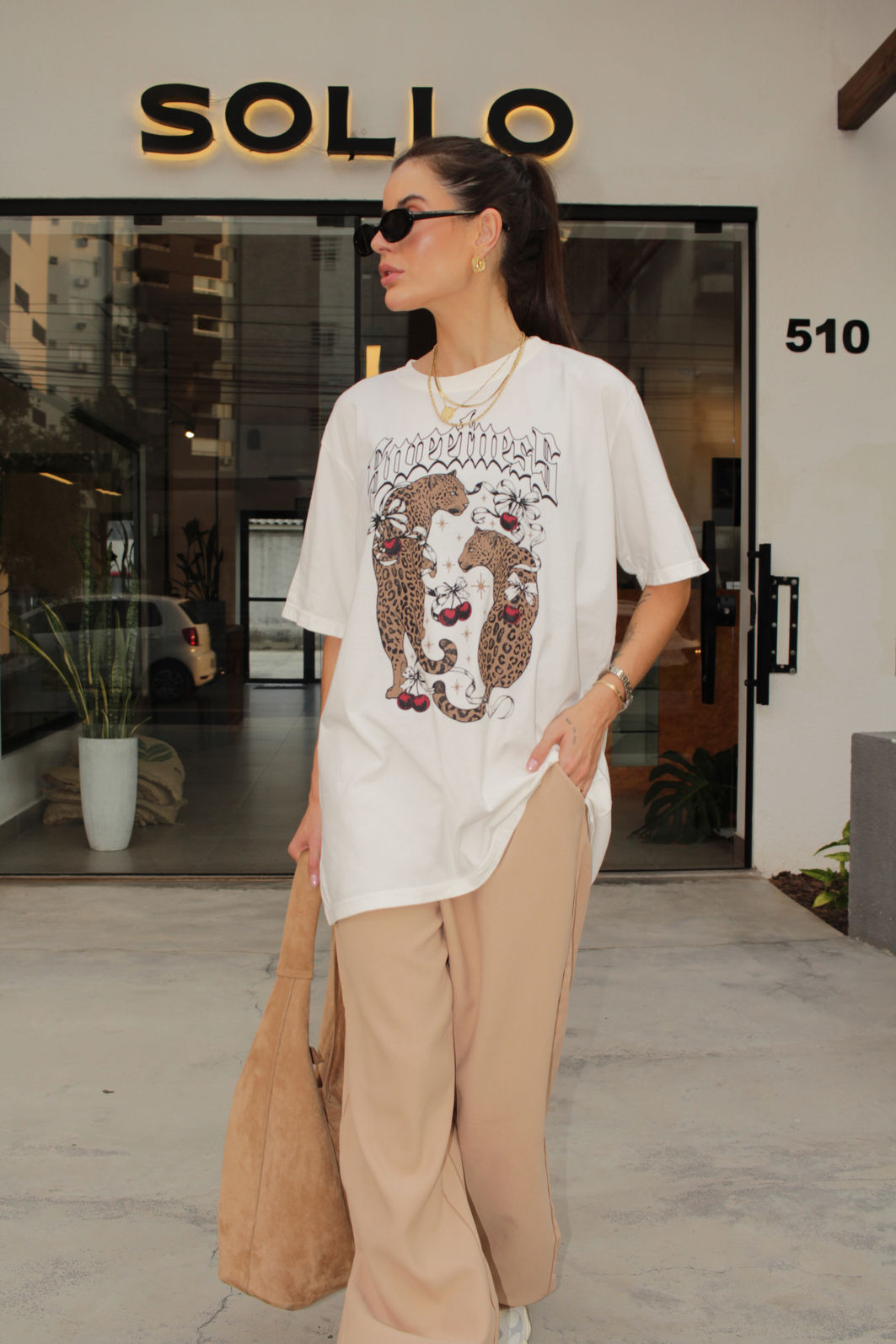 T-SHIRT OVERSIZED SWEETNESS CHERRY OFF WHITE