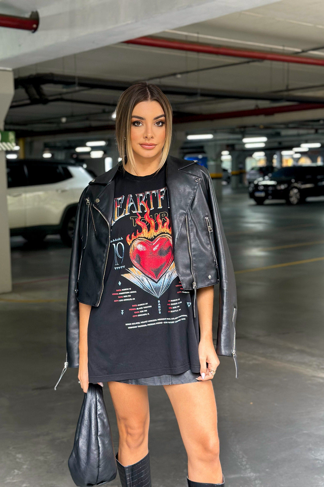 T-SHIRT OVERSIZED ESTONADA HEARTFIRE PRETA
