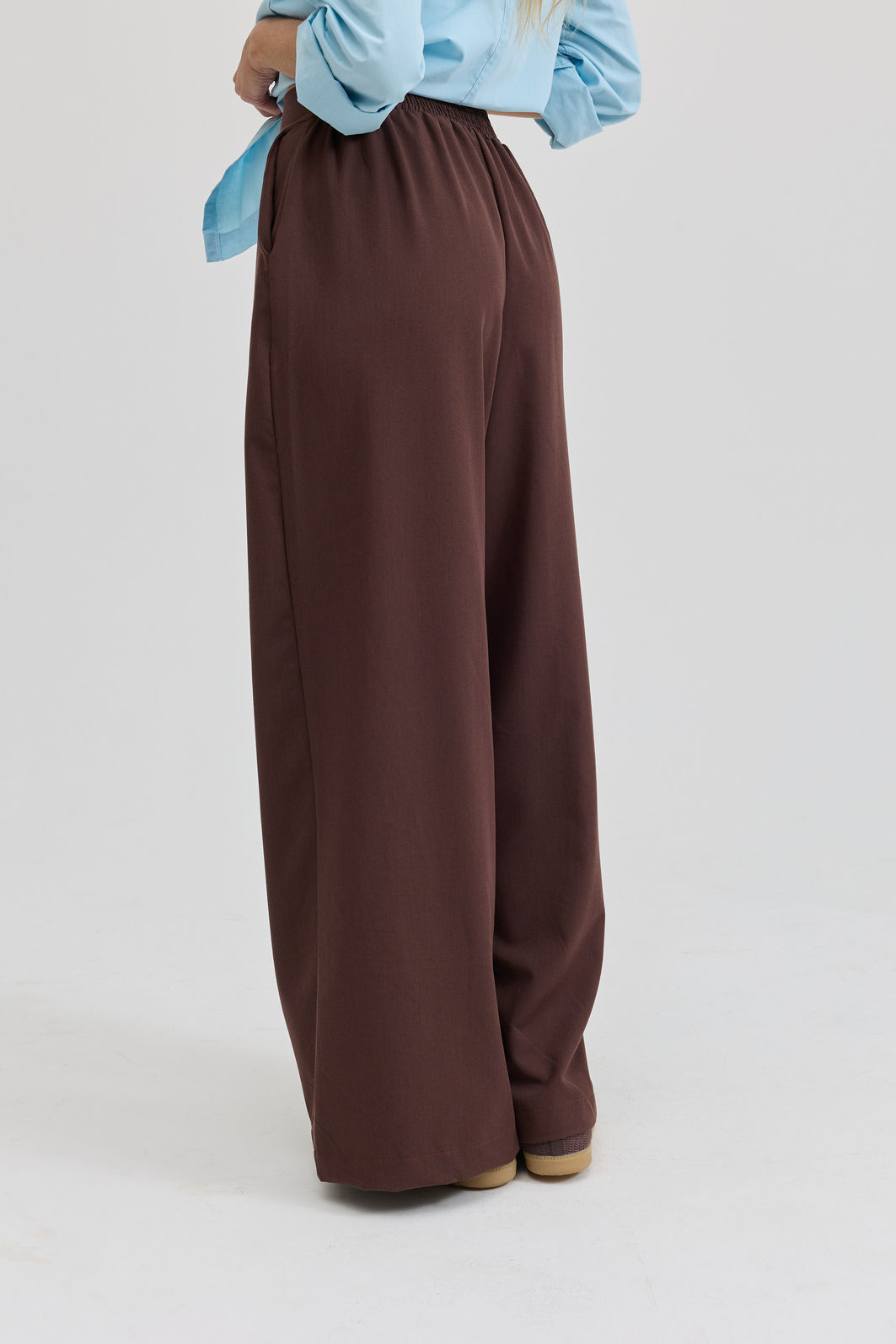 CALÇA ALFAIATARIA PANTALONA GISELLE MARROM TRUFADO CALÇA ALFAIATARIA PANTALONA GISELLE MARROM TRUFADO