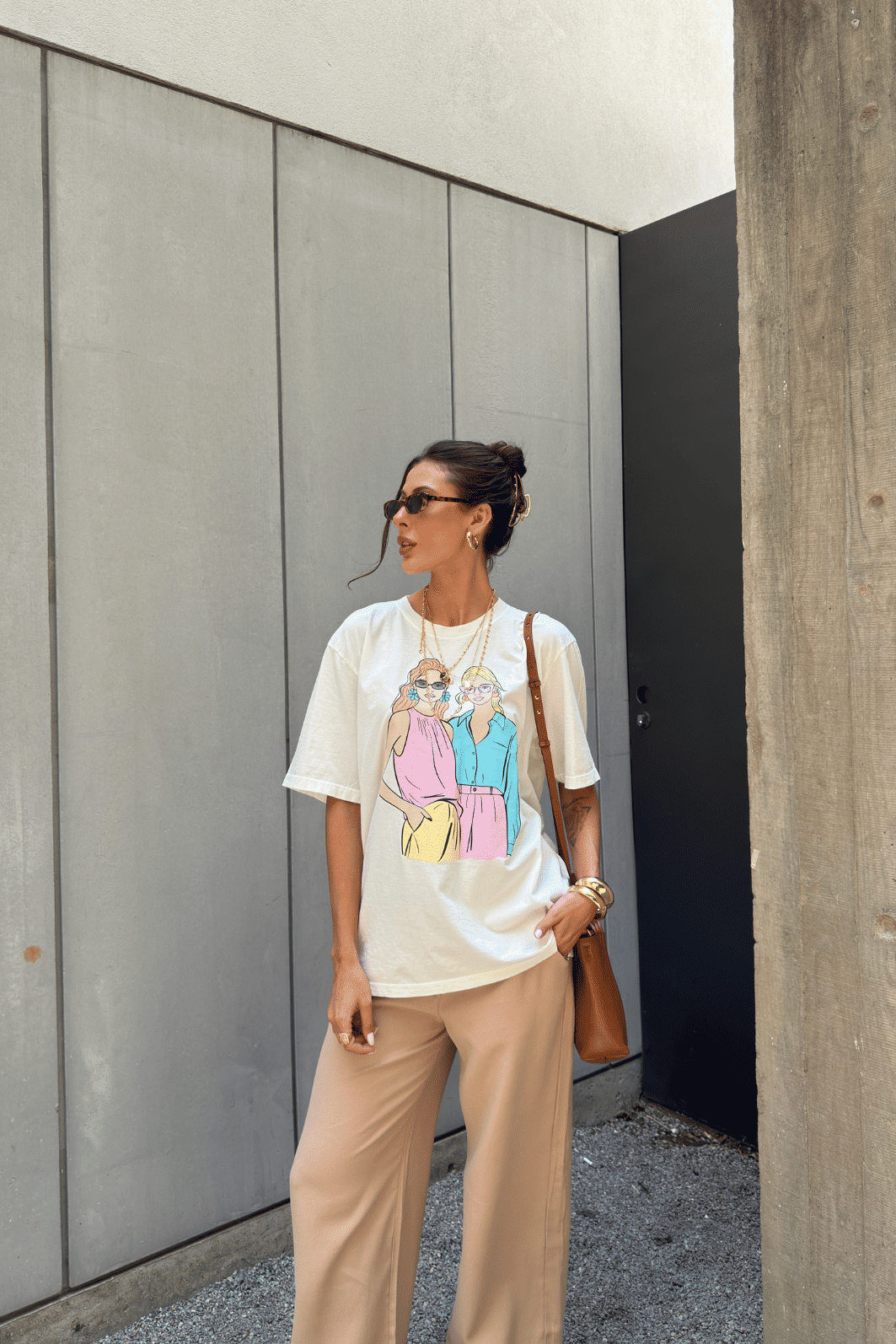 T-SHIRT OVERSIZED AESTHETIC GIRLS OFF WHITE