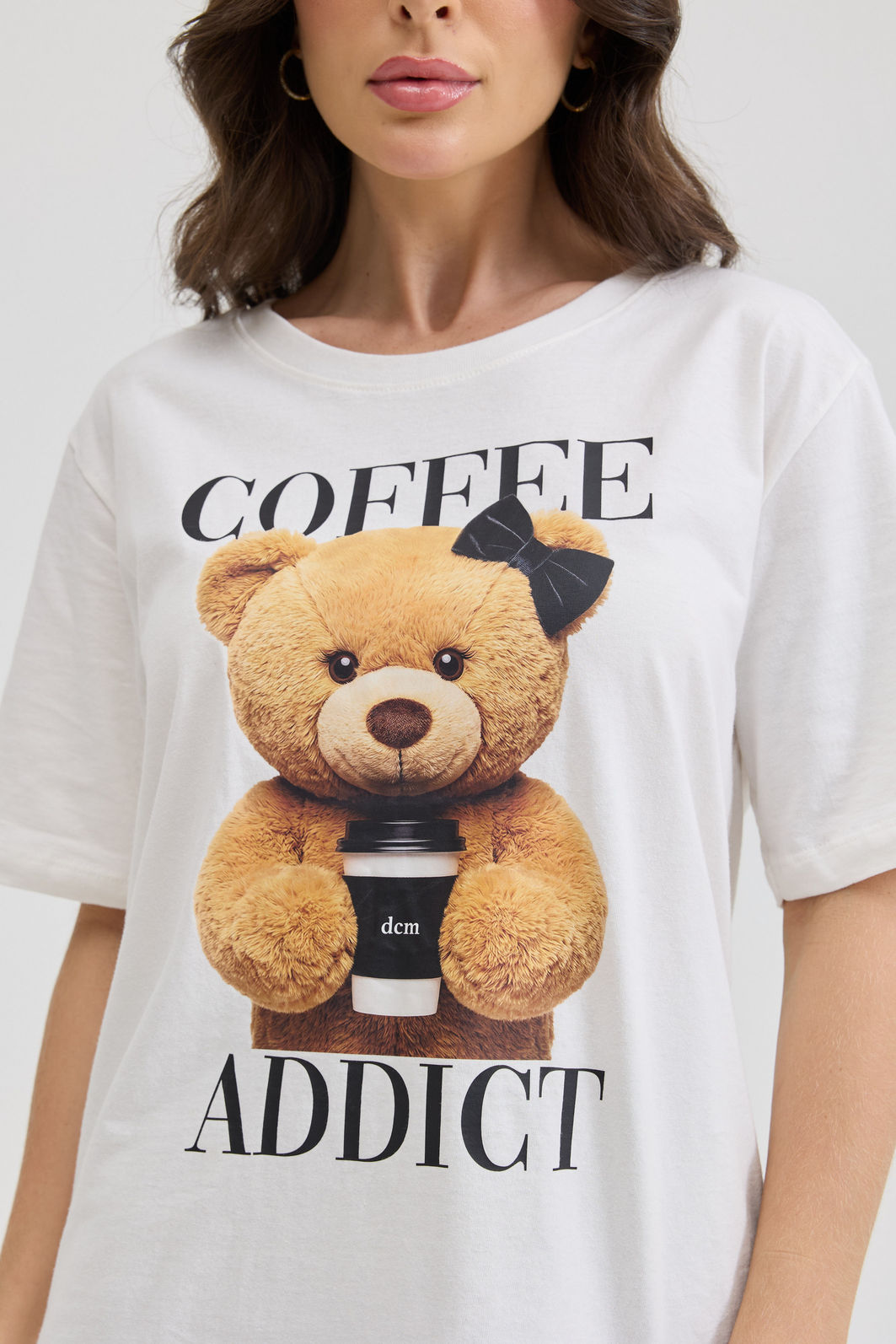 T-SHIRT ESTONADA COFFEE URSINHA OFF WHITE T-SHIRT ESTONADA COFFEE URSINHA OFF WHITE