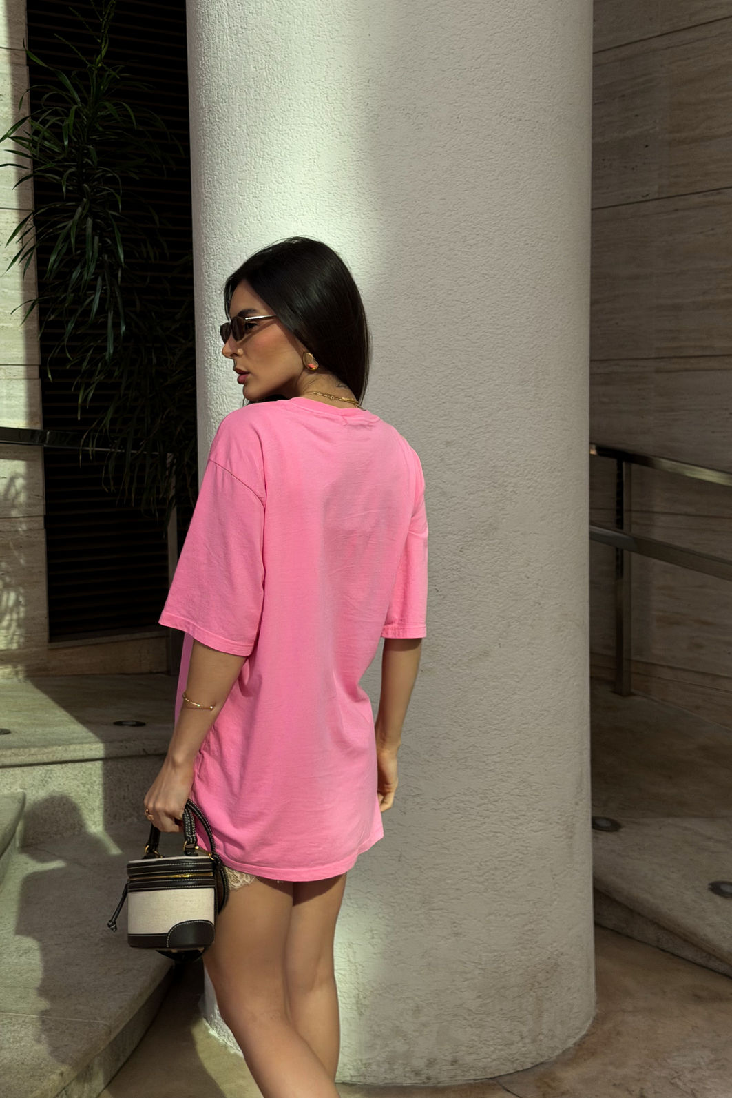 T-SHIRT OVERSIZED HOLY SPIRIT (COM APLIQUE) ROSA CREAM