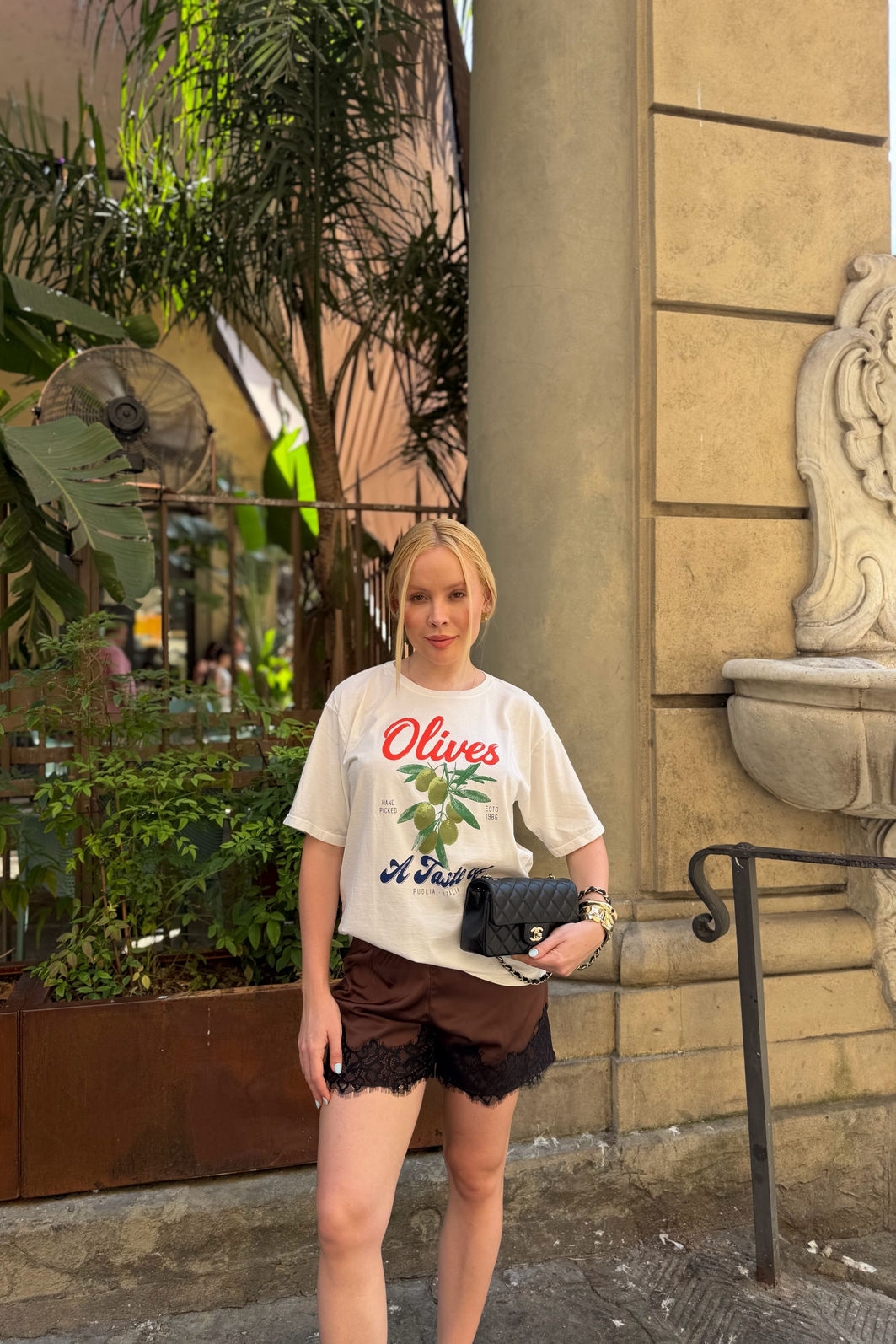 T-SHIRT ESTONADA OLIVES TASTE OFF WHITE T-SHIRT ESTONADA OLIVES TASTE OFF WHITE
