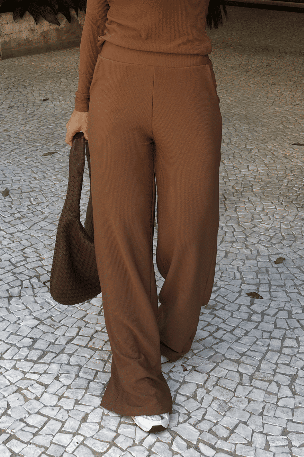 CALÇA PANTALONA COMFY MINIMAL MARROM TRUFADO CALÇA PANTALONA COMFY MINIMAL MARROM TRUFADO
