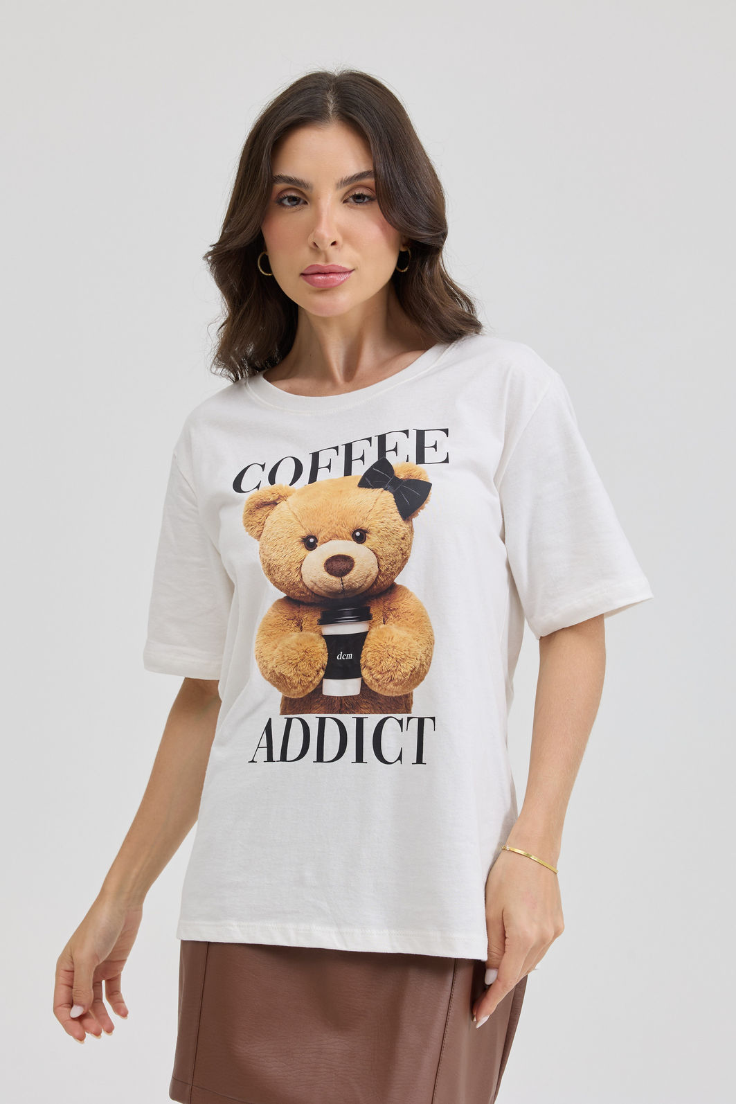 T-SHIRT ESTONADA COFFEE URSINHA OFF WHITE T-SHIRT ESTONADA COFFEE URSINHA OFF WHITE