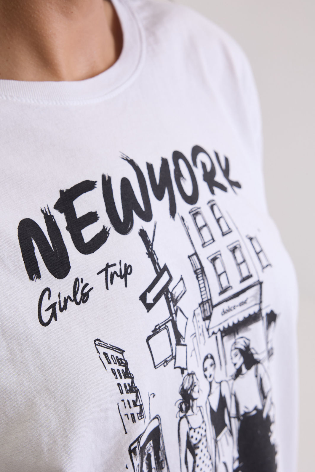 T-SHIRT OVERSIZED NYC GIRLS TRIP BRANCA