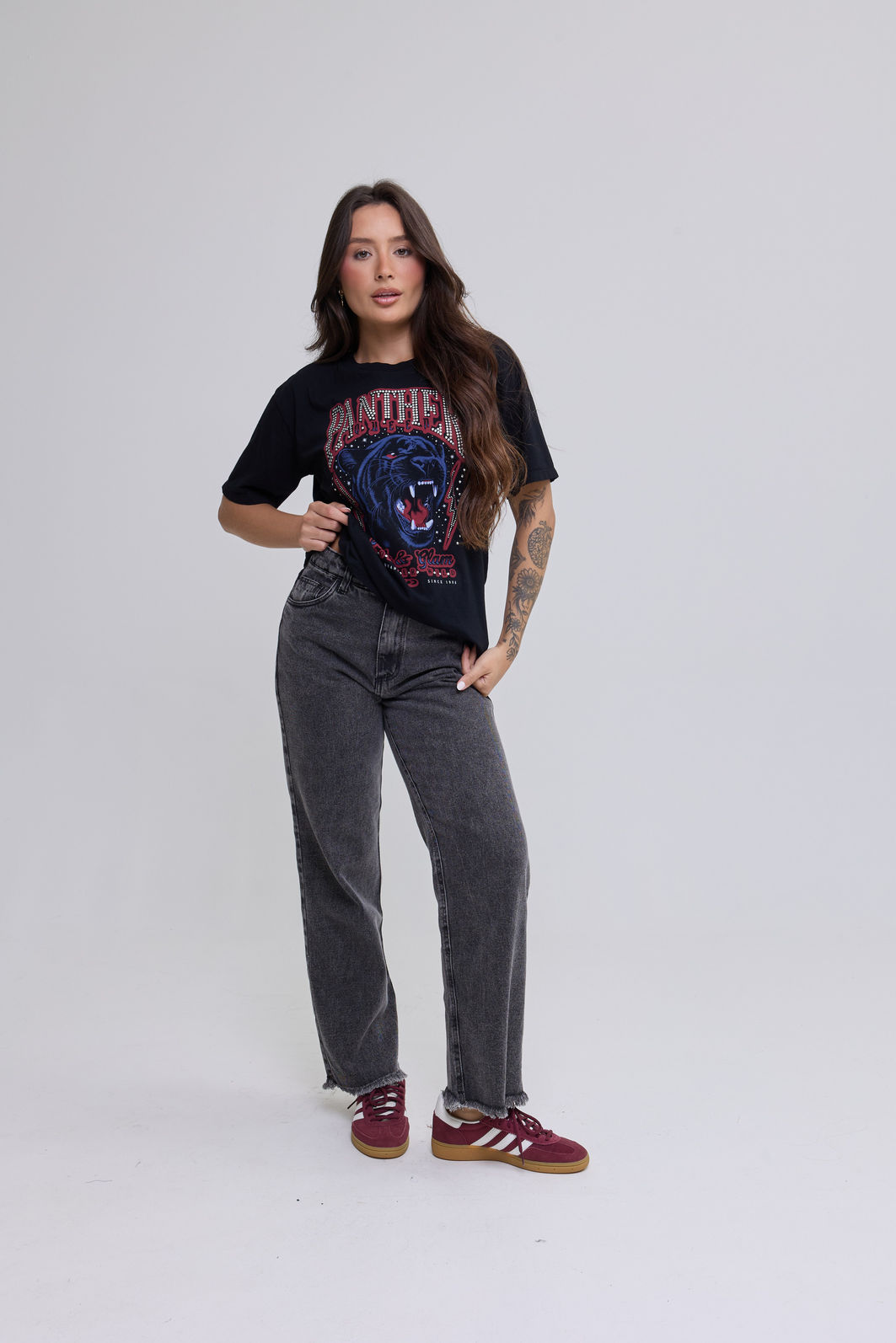T-SHIRT ESTONADA PANTERA QUEEN (COM METAIS) PRETA T-SHIRT ESTONADA PANTERA QUEEN (COM METAIS) PRETA