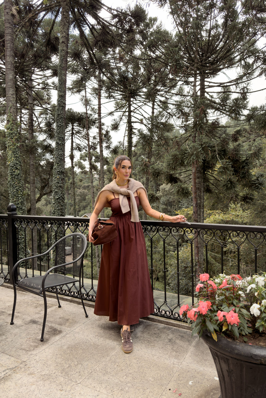 VESTIDO MIDI PANDORA MARROM TRUFADO VESTIDO MIDI PANDORA MARROM TRUFADO