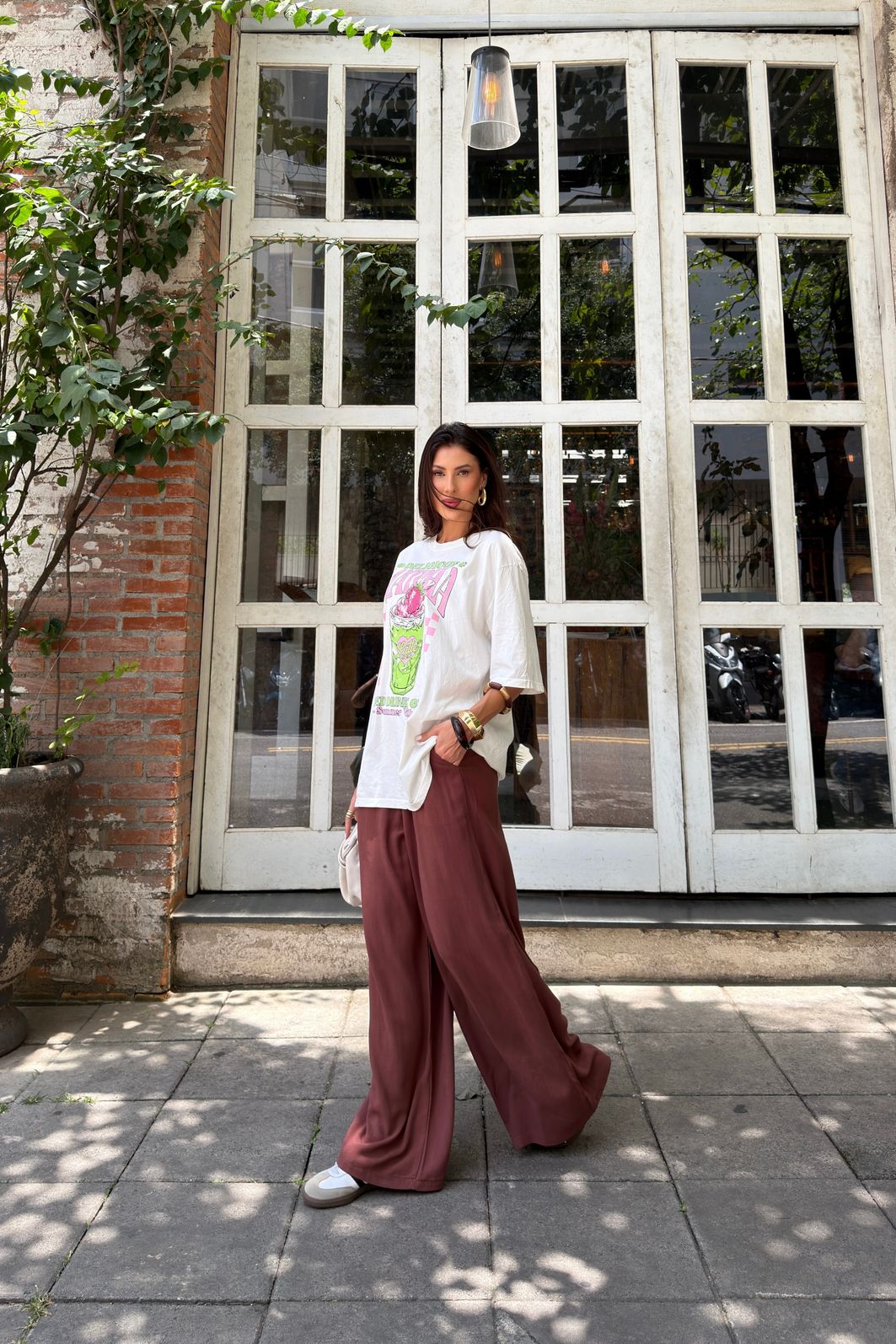 T-SHIRT OVERSIZED DELICIOUS MATCHA OFF WHITE