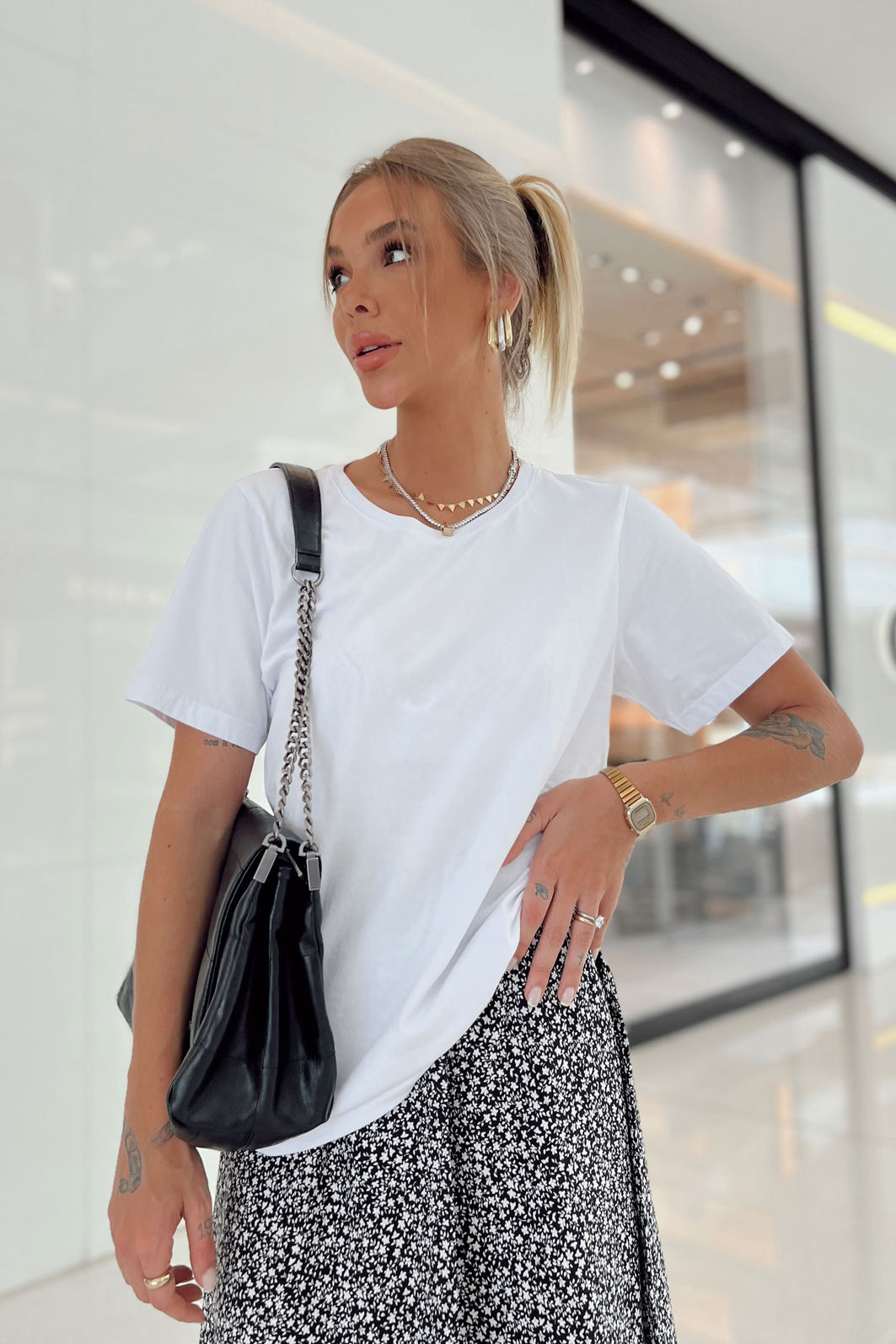 T-SHIRT ESTONADA LISA BRANCA T-SHIRT ESTONADA LISA BRANCA