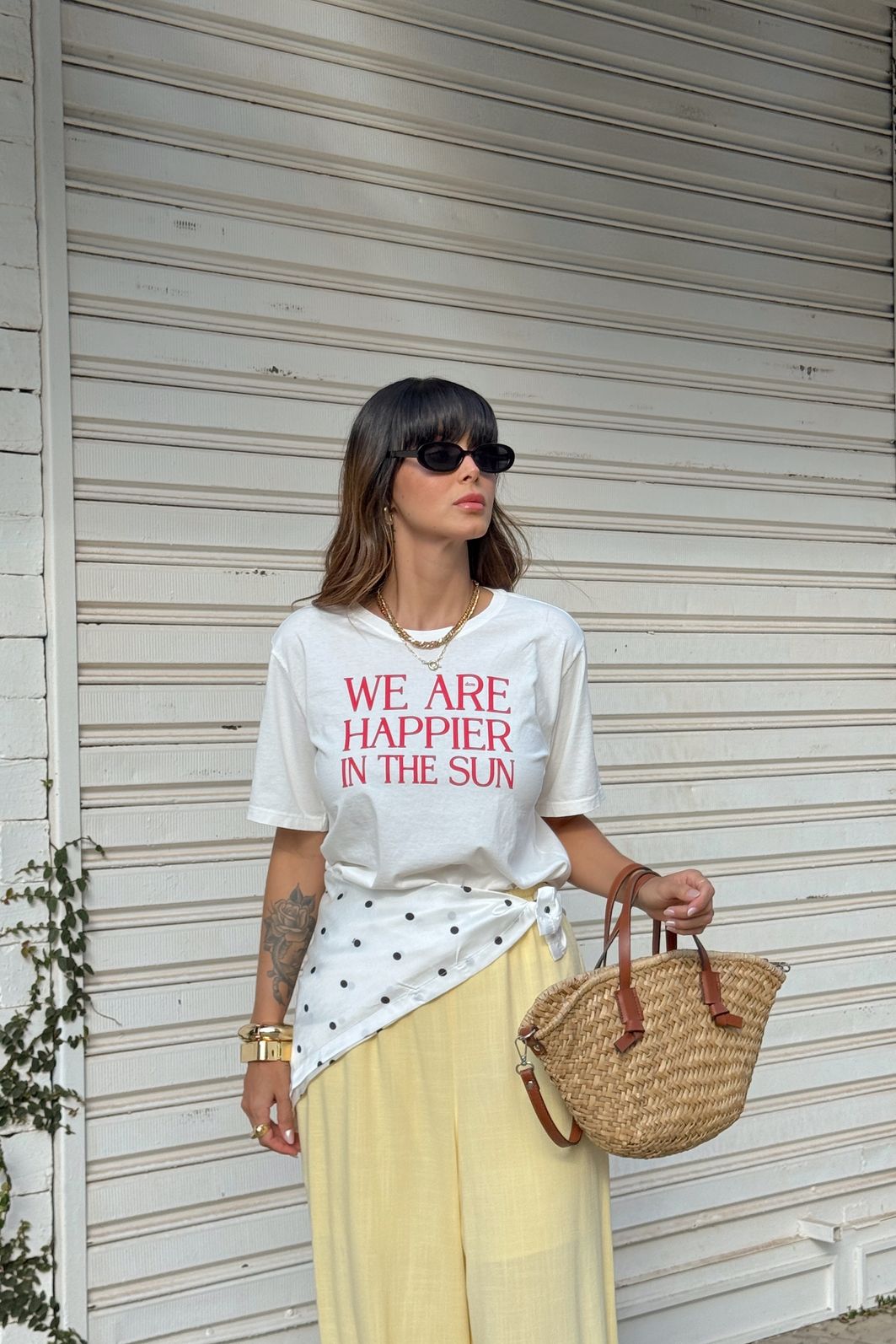 T-SHIRT ESTONADA WE ARE HAPPIER OFF WHITE T-SHIRT ESTONADA WE ARE HAPPIER OFF WHITE