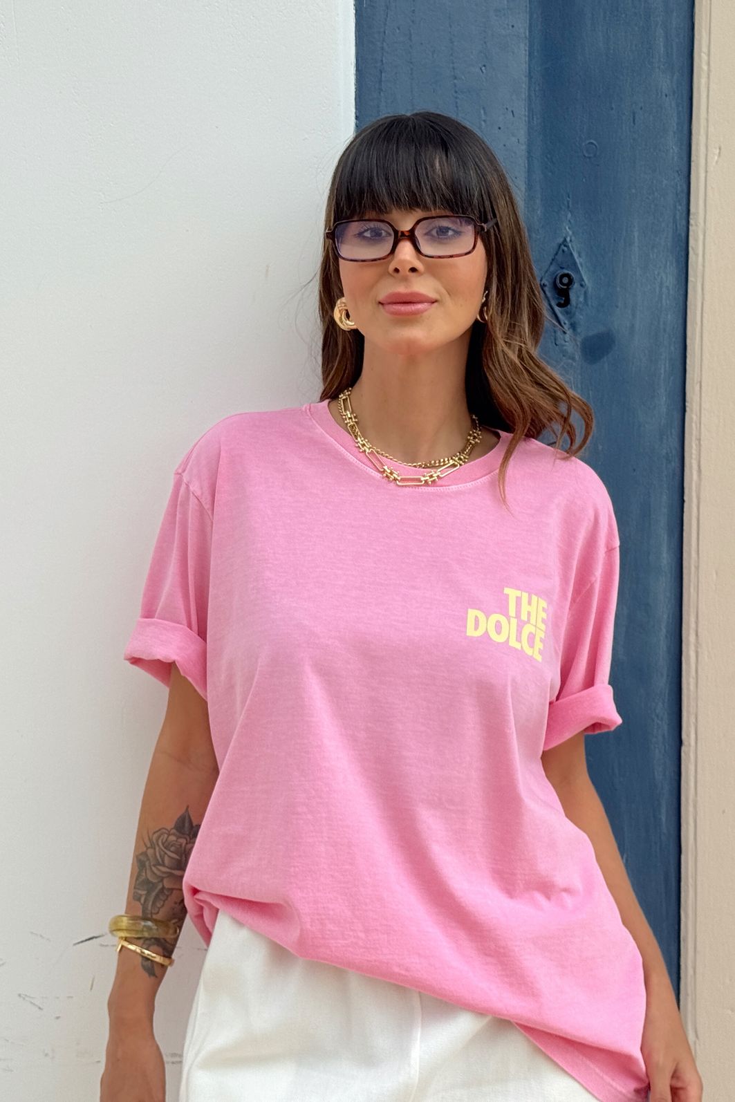 T-SHIRT OVERSIZED THE DOLCE (COM STRASS) ROSA CHICLETE