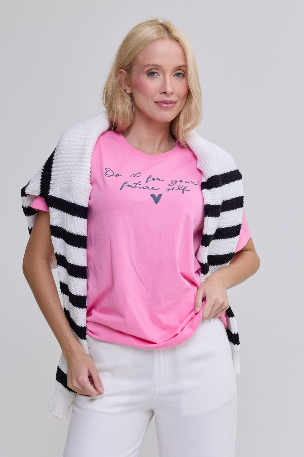 T-SHIRT ESTONADA FUTURE SELF ROSA CREAM T-SHIRT ESTONADA FUTURE SELF ROSA CREAM