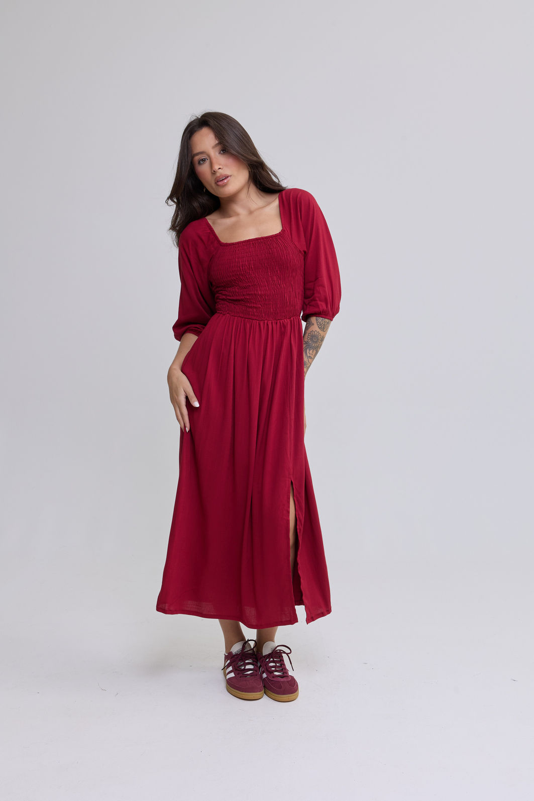 VESTIDO MIDI BARBARA VERMELHO CEREJA VESTIDO MIDI BARBARA VERMELHO CEREJA