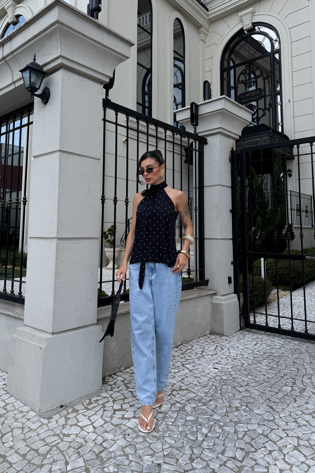 CALÇA JEANS MOM ANTONELLA AZUL CLARO CALÇA JEANS MOM ANTONELLA AZUL CLARO
