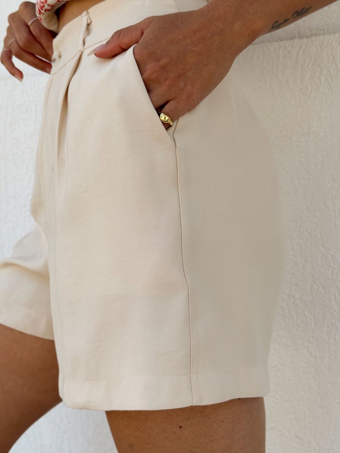 SHORTS ALFAIATARIA BARCELONA AREIA SHORTS ALFAIATARIA BARCELONA AREIA