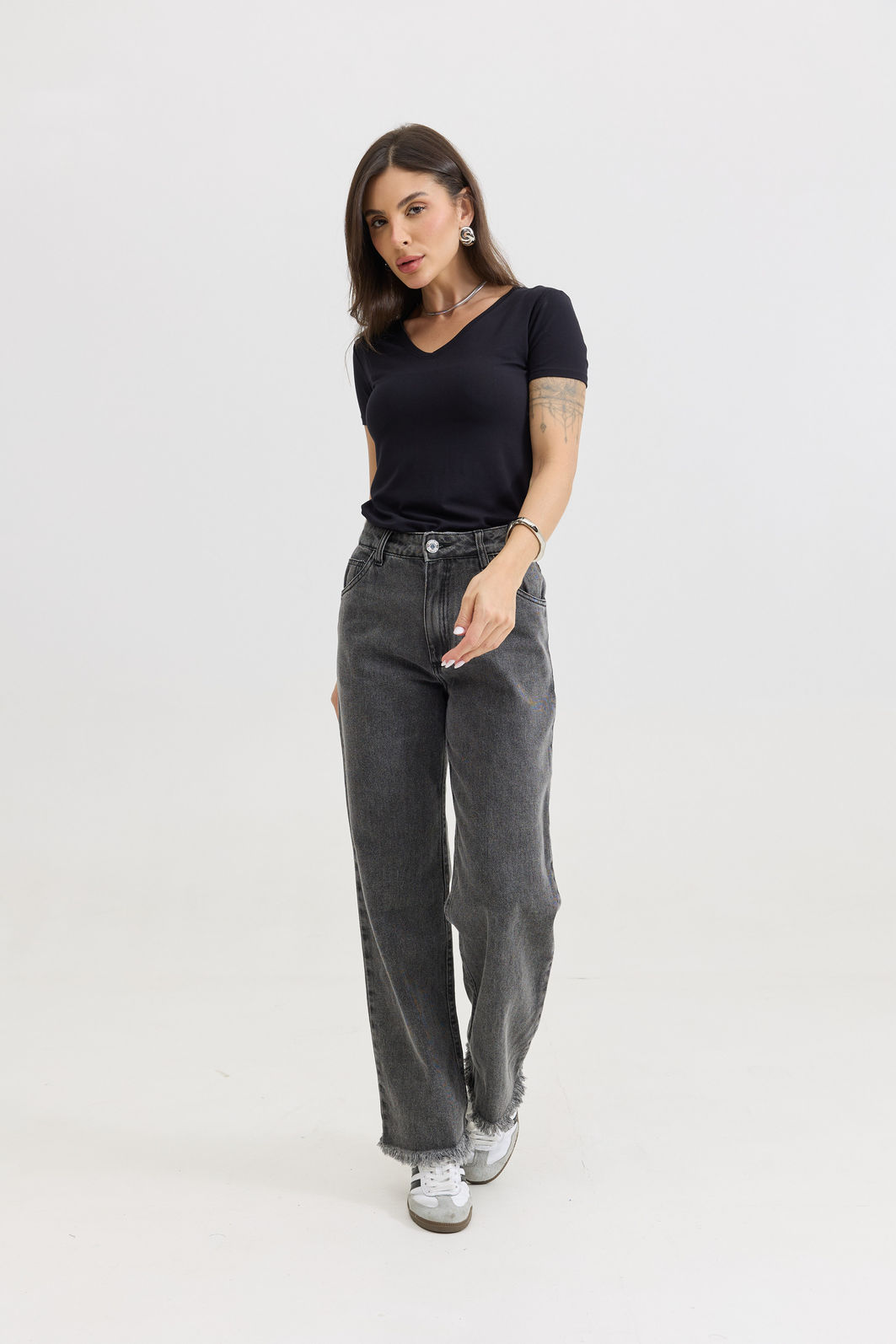 CALÇA JEANS LEONA PRETA MARMORIZADA