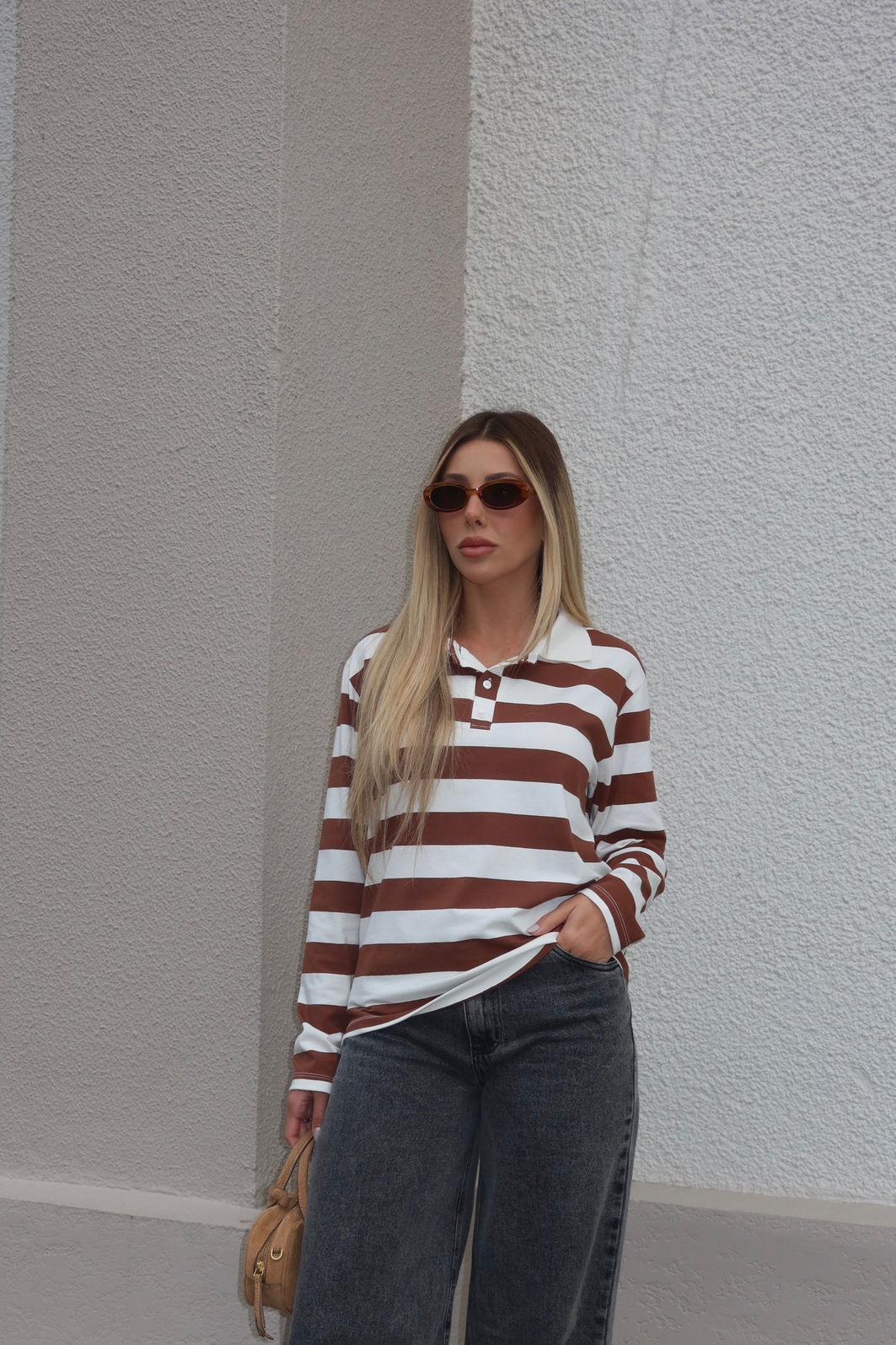 BLUSA GOLA POLO MANGA LONGA LISTRADA DIANA MARROM BLUSA GOLA POLO MANGA LONGA LISTRADA DIANA MARROM