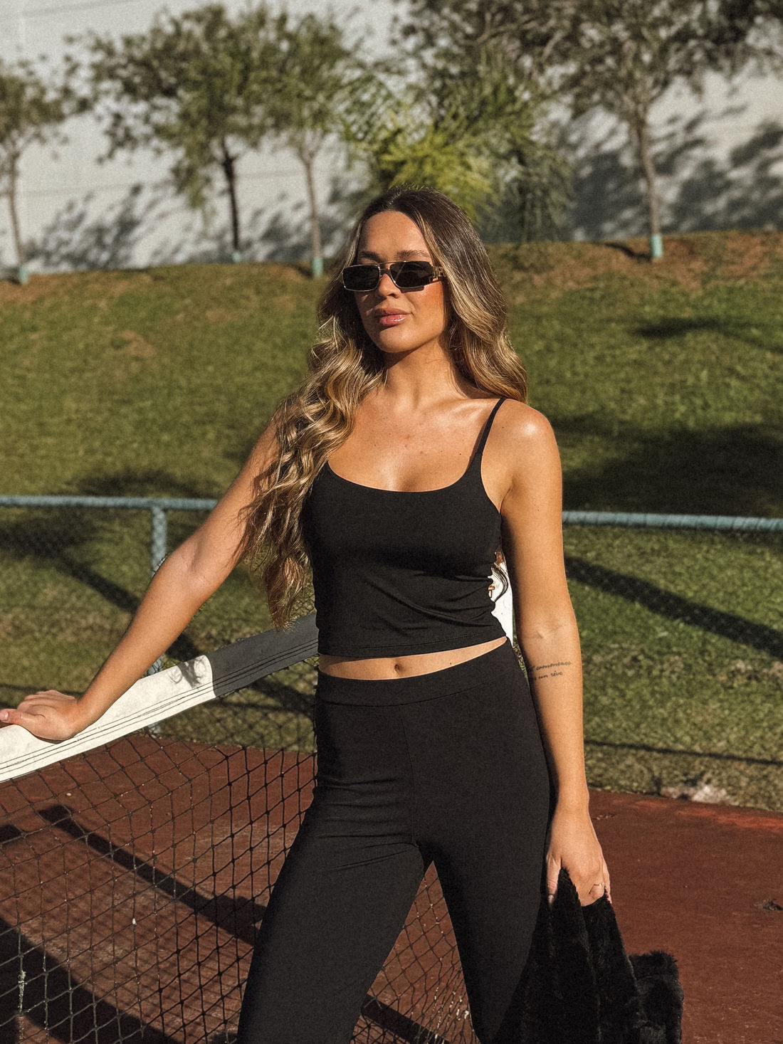 TOP LUNA PRETO TOP LUNA PRETO