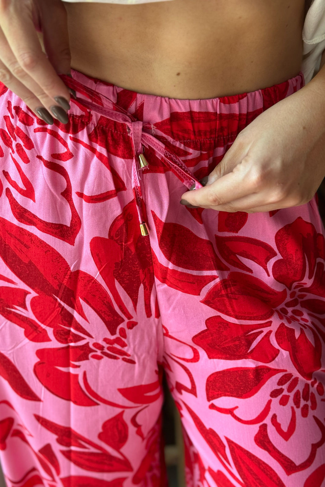 CALÇA PANTALONA LOUISE FLORAL ROSA CALÇA PANTALONA LOUISE FLORAL ROSA