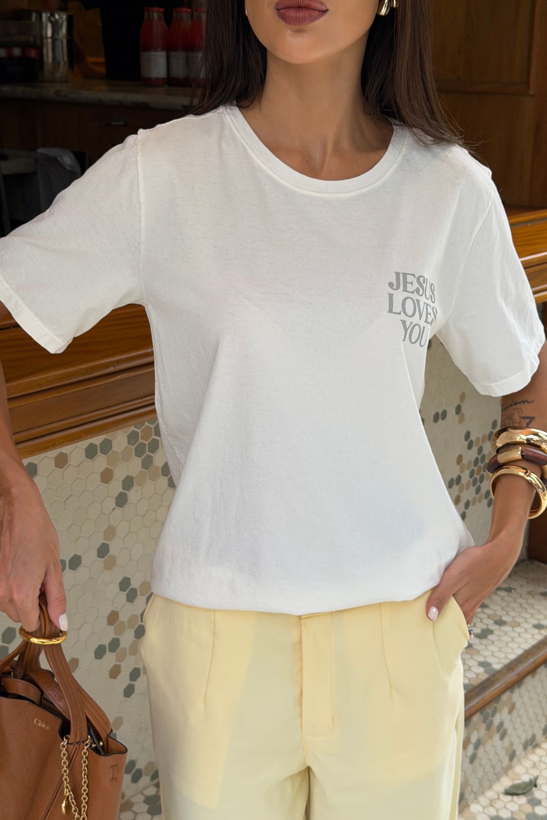 T-SHIRT ESTONADA JESUS LOVES OFF WHITE T-SHIRT ESTONADA JESUS LOVES OFF WHITE