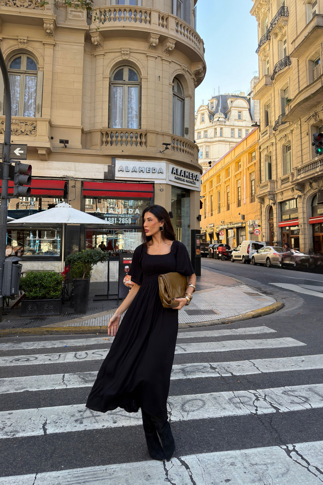 VESTIDO MIDI DREAMS PRETO VESTIDO MIDI DREAMS PRETO