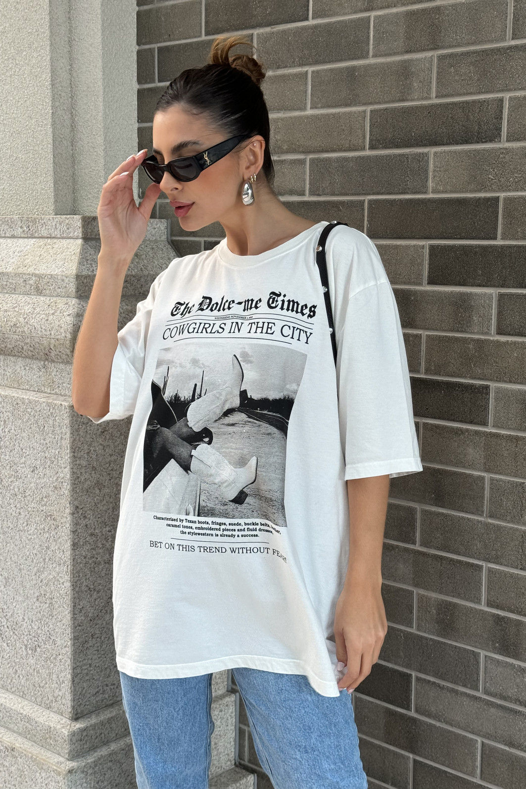 T-SHIRT OVERSIZED ESTONADA JOURNAL GIRLS OFF WHITE T-SHIRT OVERSIZED ESTONADA JOURNAL GIRLS OFF WHITE