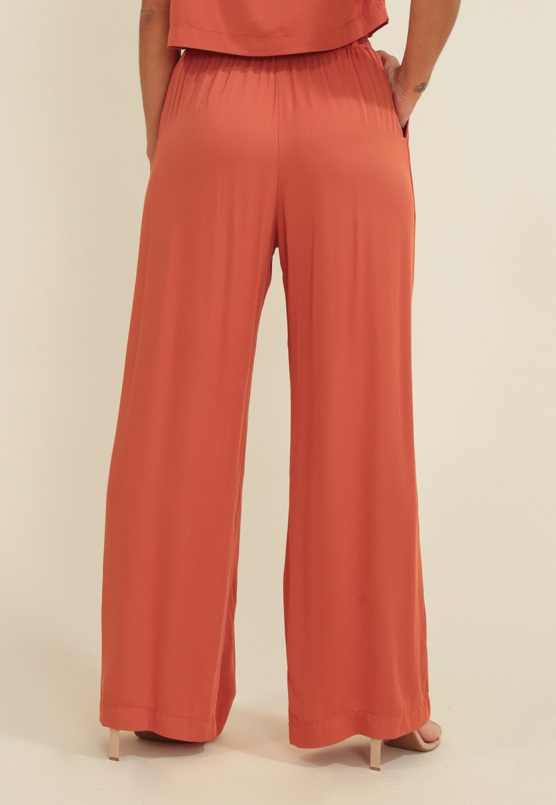 CALÇA VISCOSE TWILL WIDE LEG PREGA