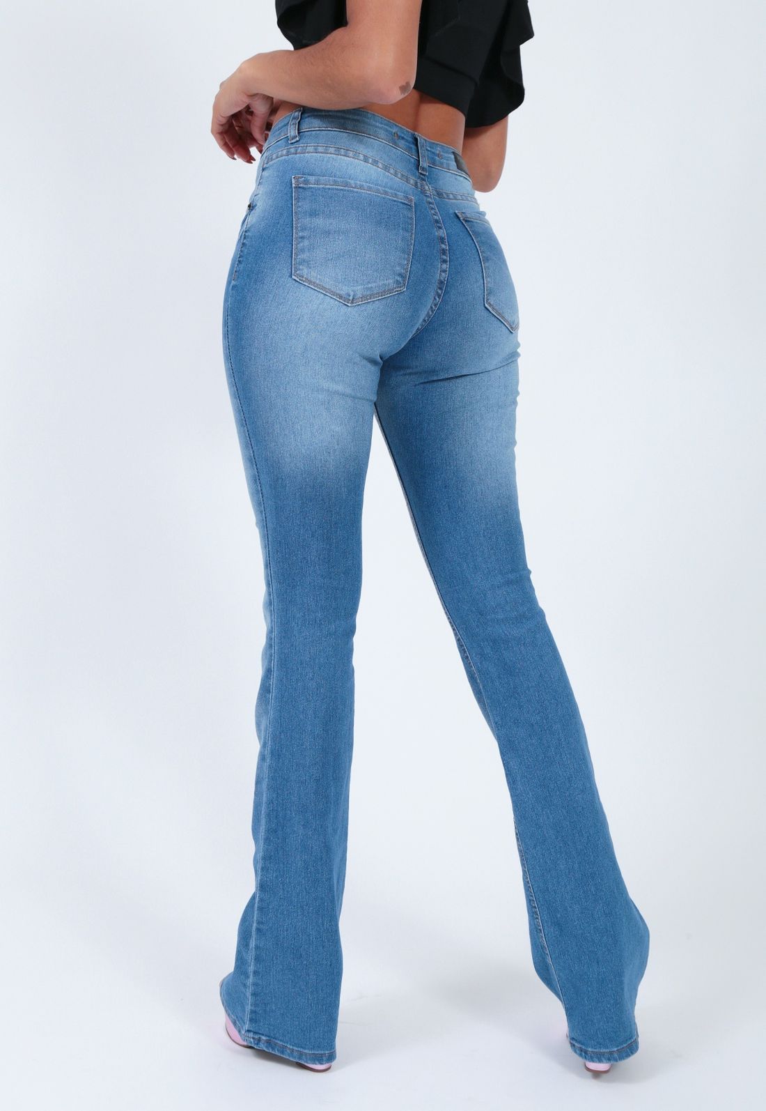 Calça Jeans Flare Reta Lisa Azul Denim Bolsos Étnicos Ref.: V58
