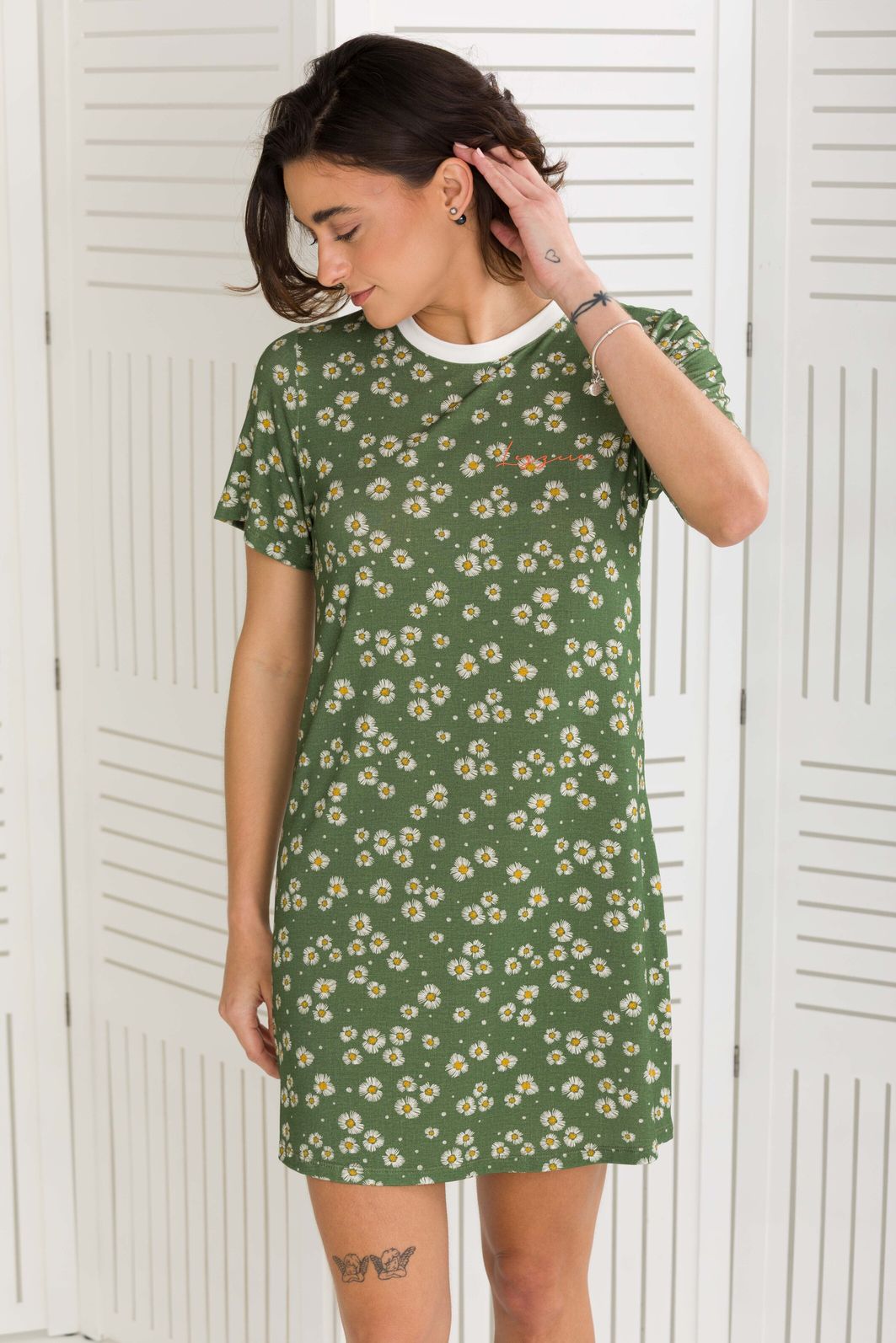 CAMISETÃO FEMININO VERDE MARGARIDAS CAMISETÃO FEMININO VERDE MARGARIDAS