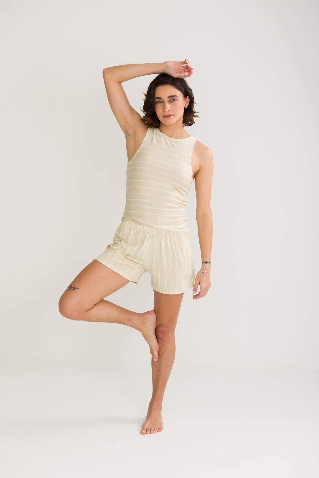 PIJAMA FEMININO REGATA LISTRA CREME