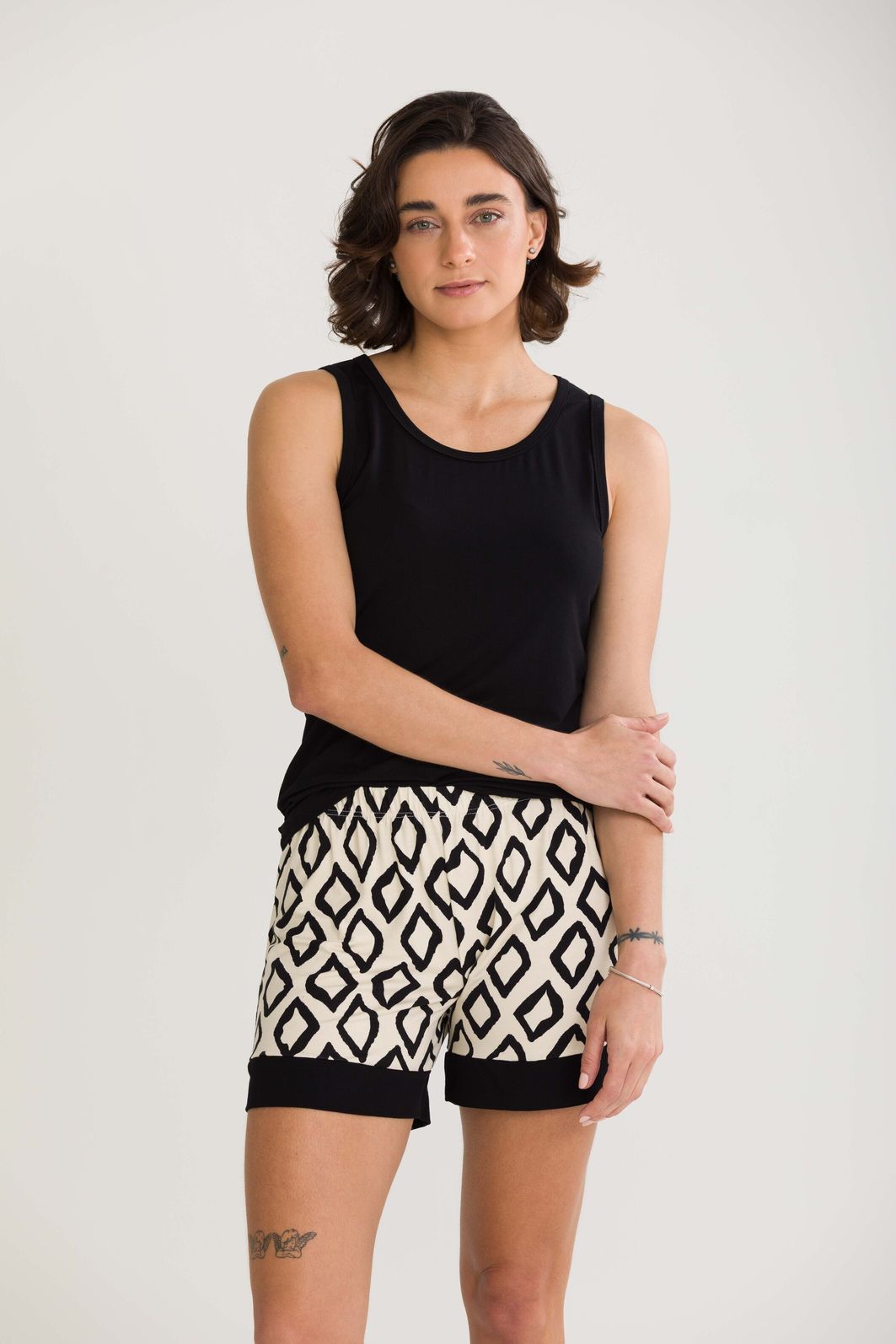 PIJAMA FEMININO REGATA COM SHORTS LOSANGOS