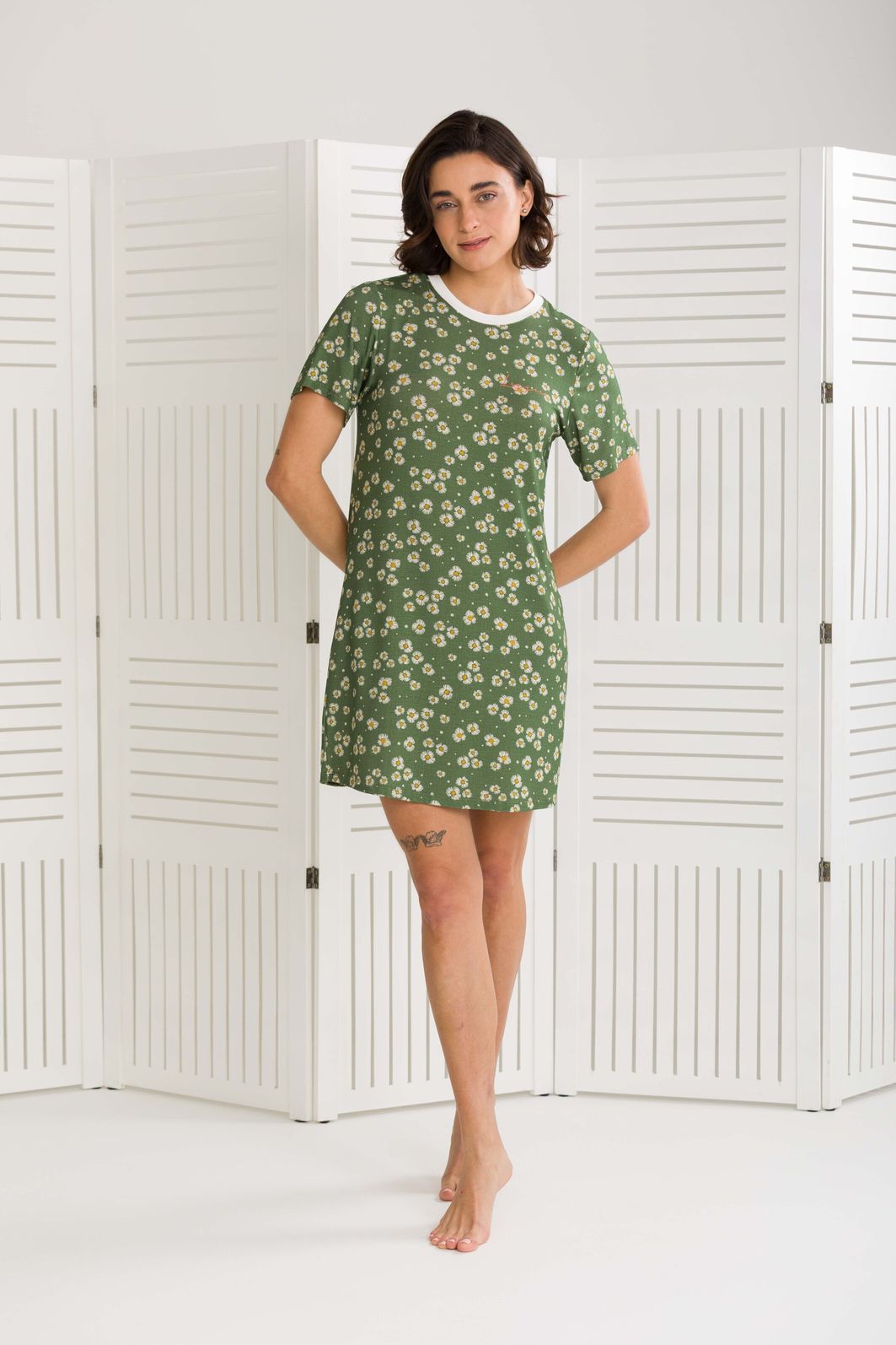 CAMISETÃO FEMININO VERDE MARGARIDAS CAMISETÃO FEMININO VERDE MARGARIDAS