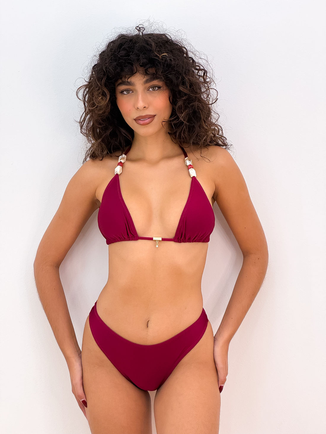 CORTININHA ROMÃ COM CALCINHA TANGA - CARMIM CORTININHA ROMÃ COM CALCINHA TANGA - CARMIM