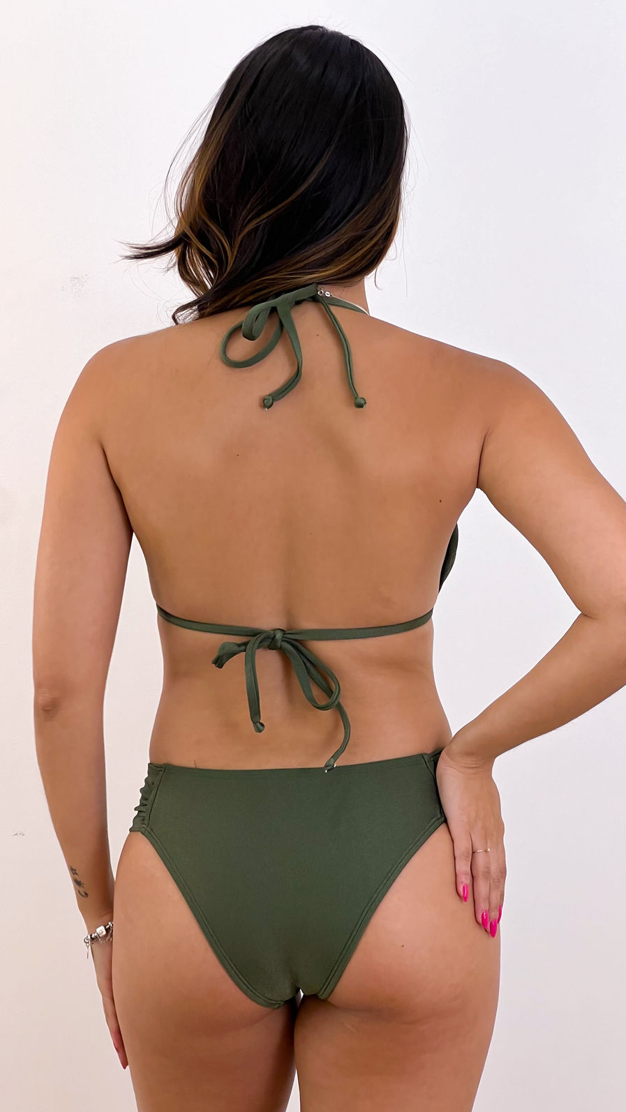 CORTININHA BOMBOM TRILOBAL - VERDE MILITAR