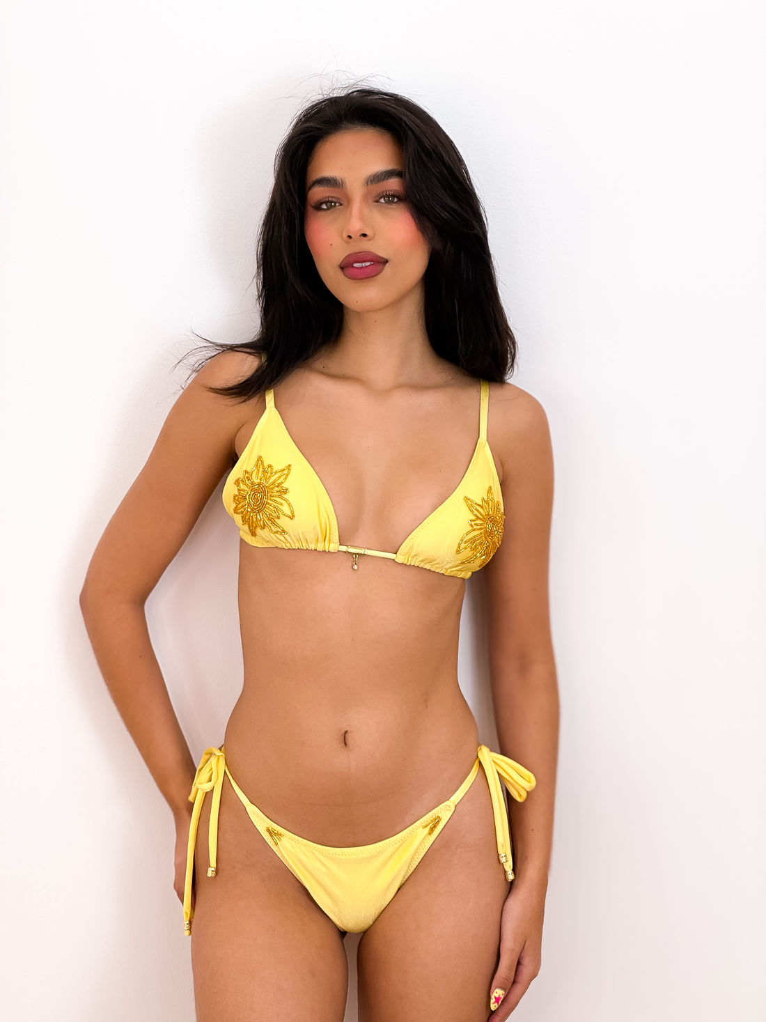 CORTININHA GLOW SOLAR - AMARELO MANTEIGA