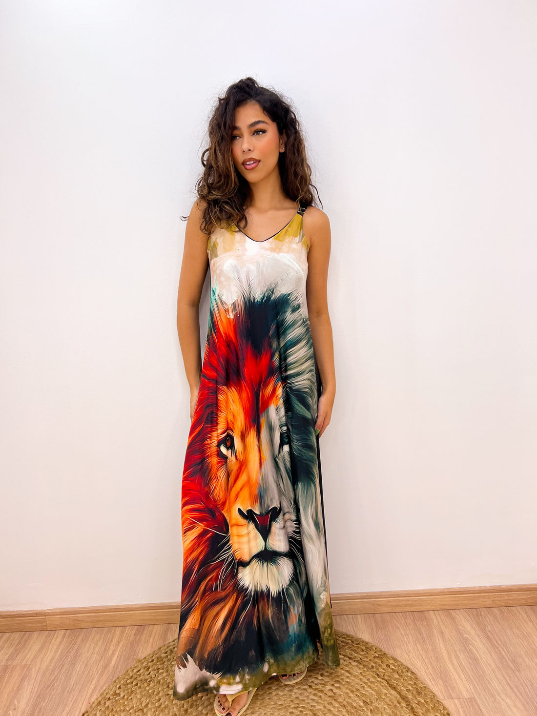 VESTIDO FLUITY - LEÃO BICOLOR