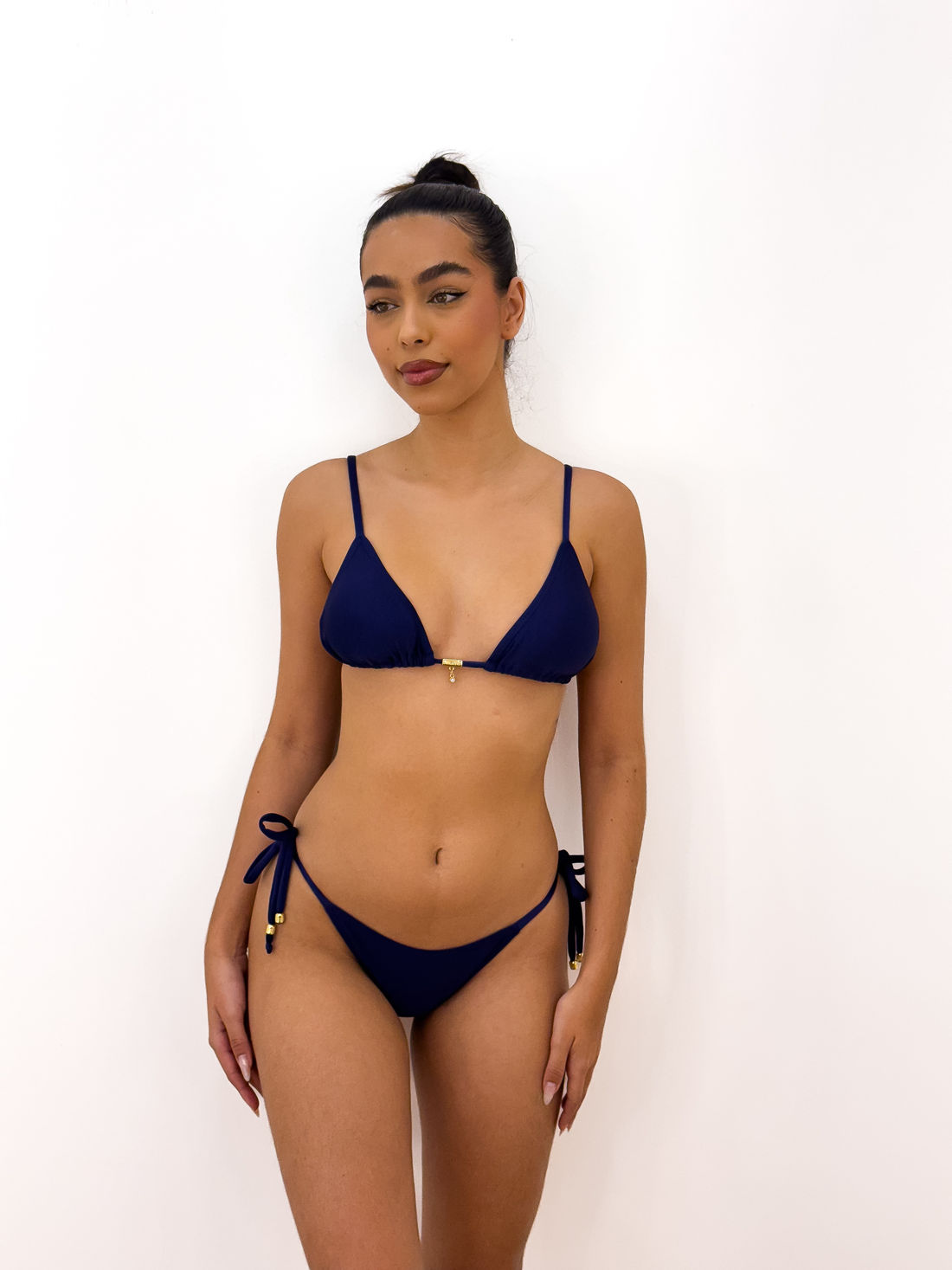 CORTININHA DE AMARRAR TRADICIONAL - AZUL MARINHO CORTININHA DE AMARRAR TRADICIONAL - AZUL MARINHO