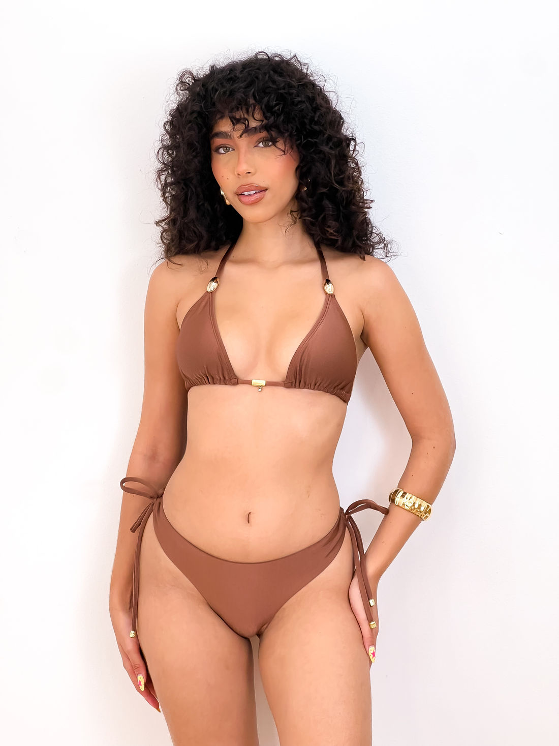 CORTININHA CELESTE COM CALCINHA ASA DELTA AMARRAÇÃO - MARROM