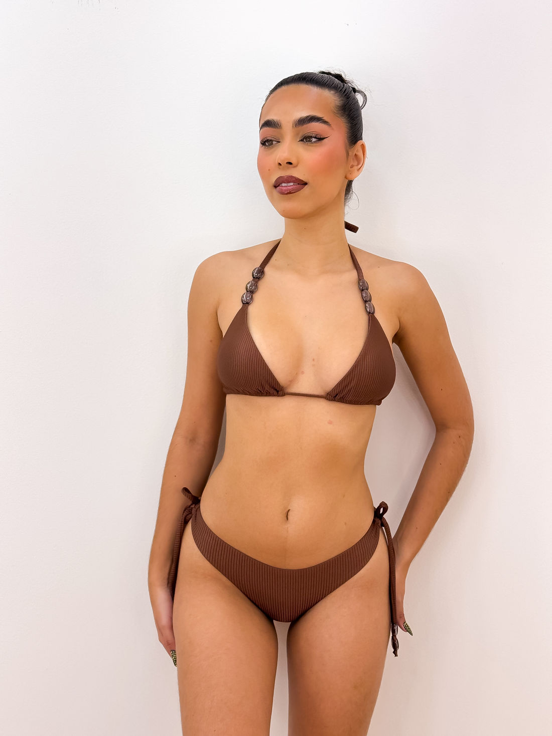 CORTININHA MIÇANGAS CANELADO - MARROM