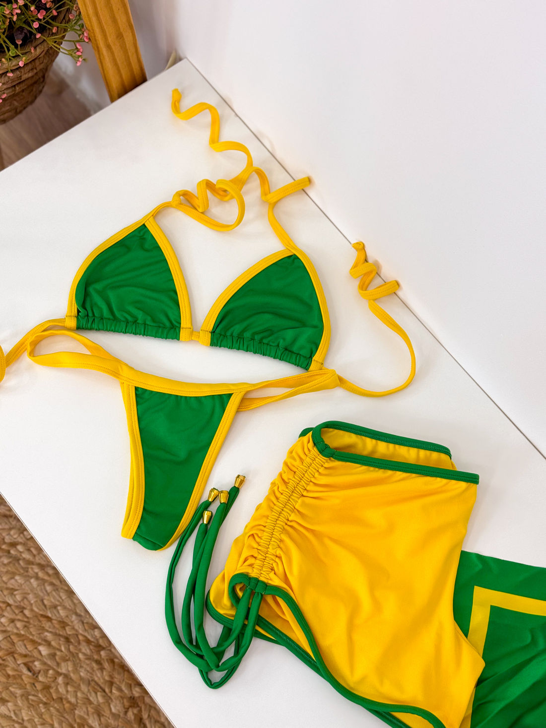 SHORT RIO - VERDE/AMARELO