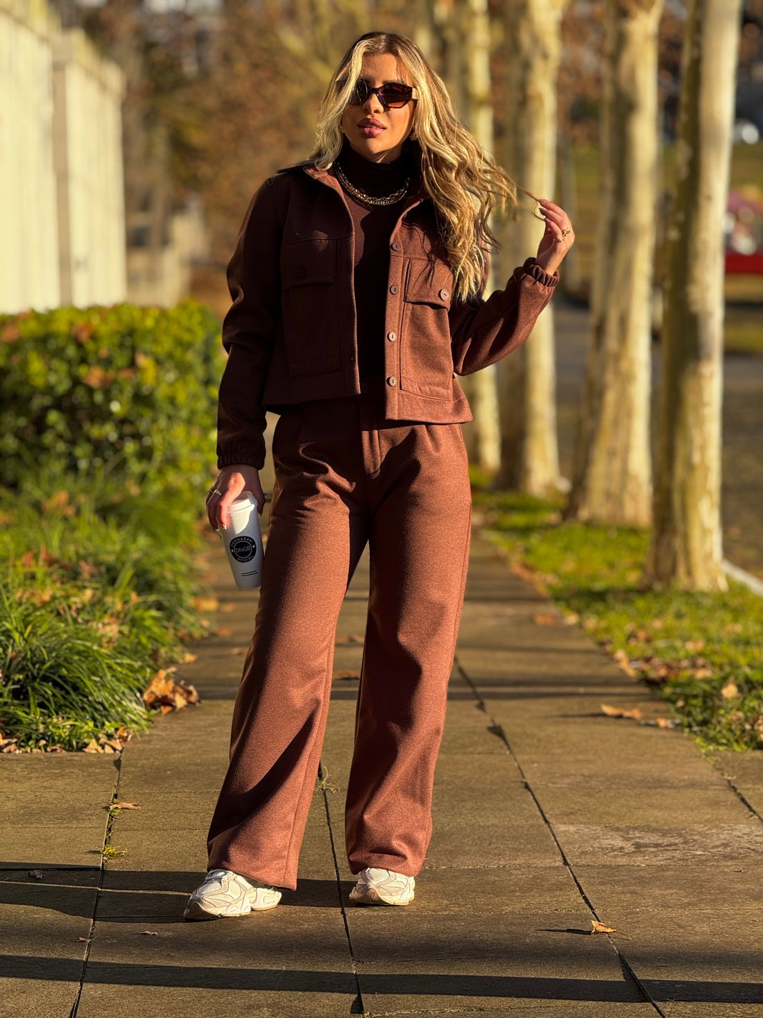 Wide Leg Apeluciada Louise Marrom Wide Leg Apeluciada Louise Marrom
