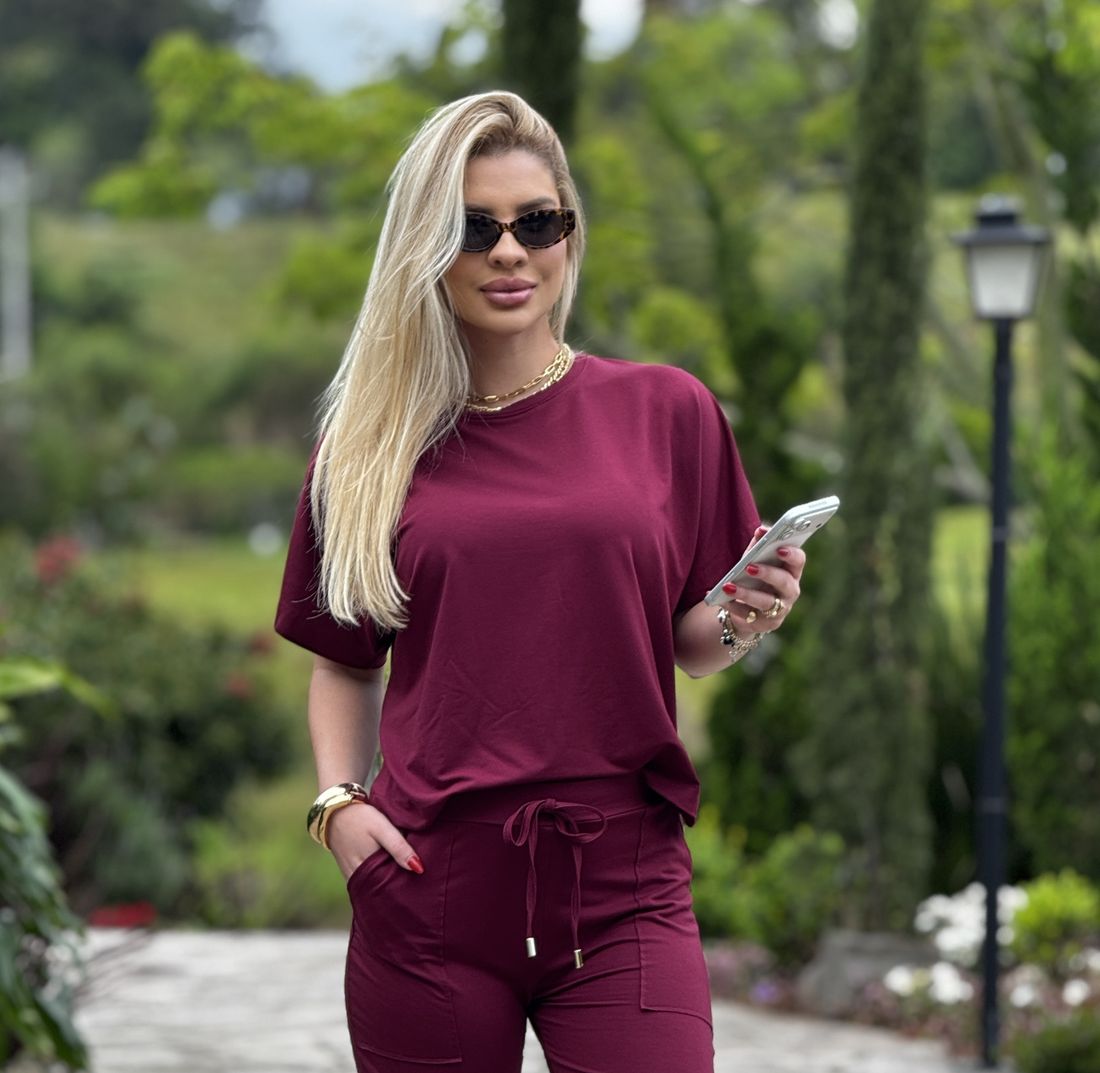 Blusa Moletinho Hellen Bordo Blusa Moletinho Hellen Bordo