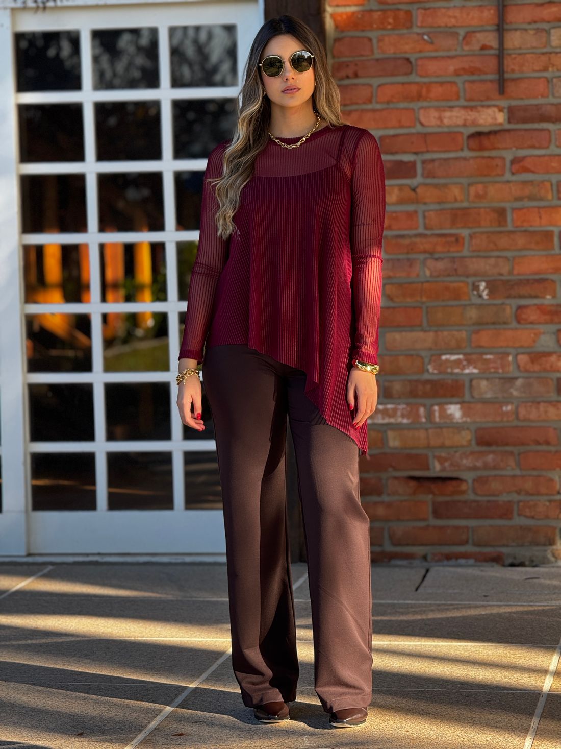 Blusa Tule Assimétrica Nati Bordo
