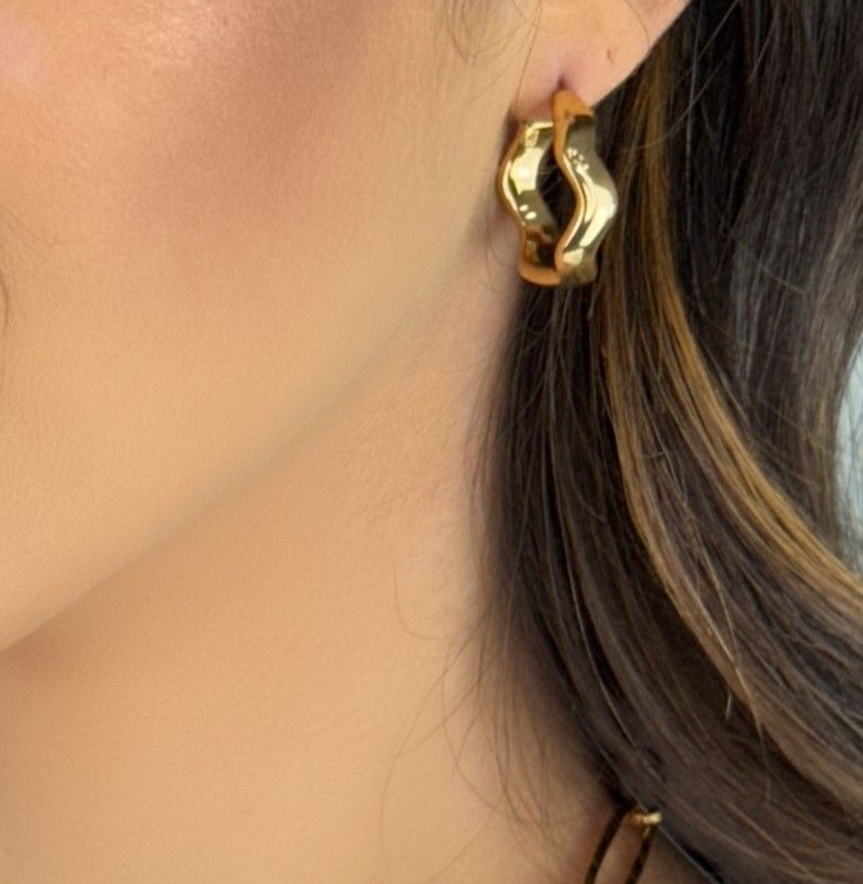 Brinco Chloe Dourado Brinco Chloe Dourado