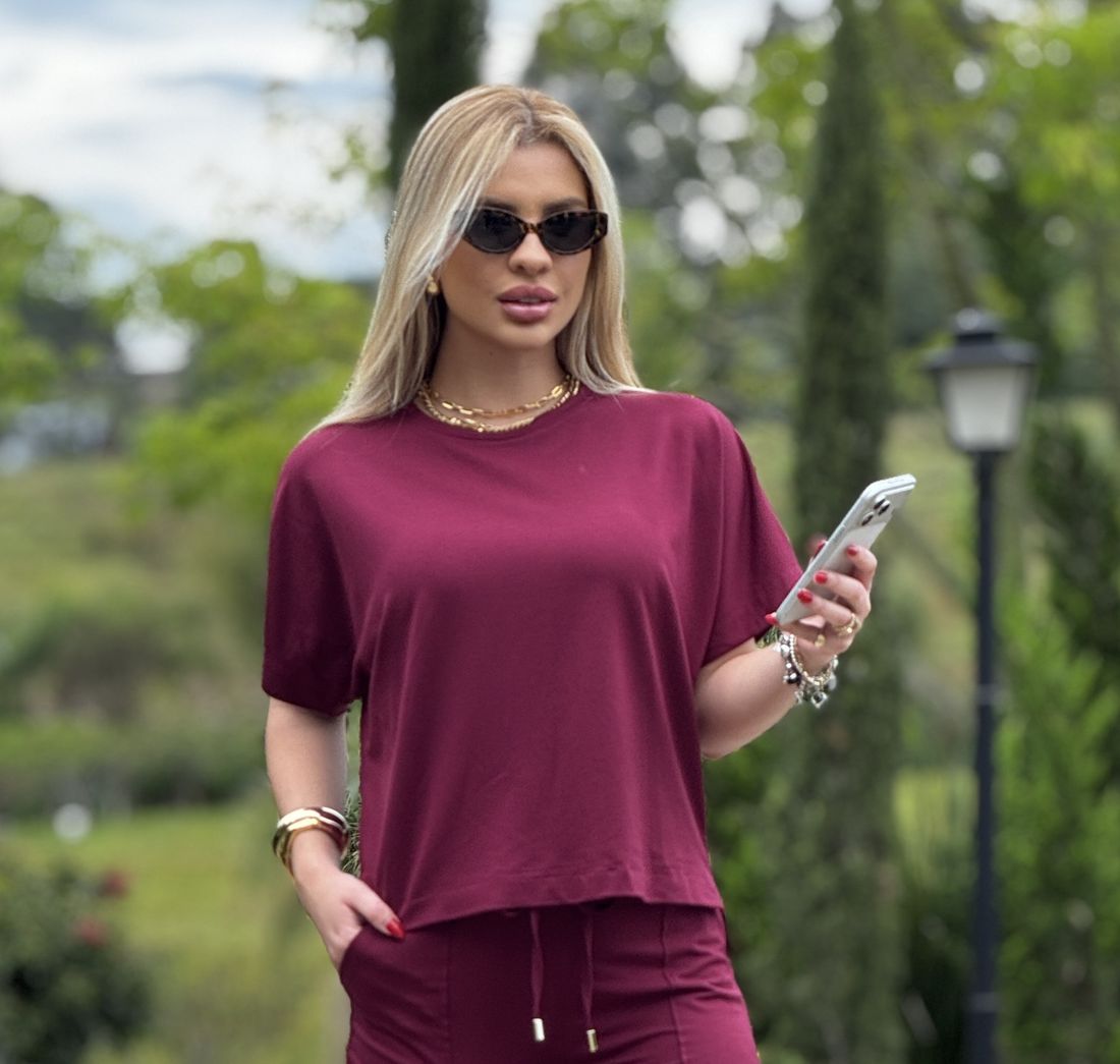 Blusa Moletinho Hellen Bordo Blusa Moletinho Hellen Bordo
