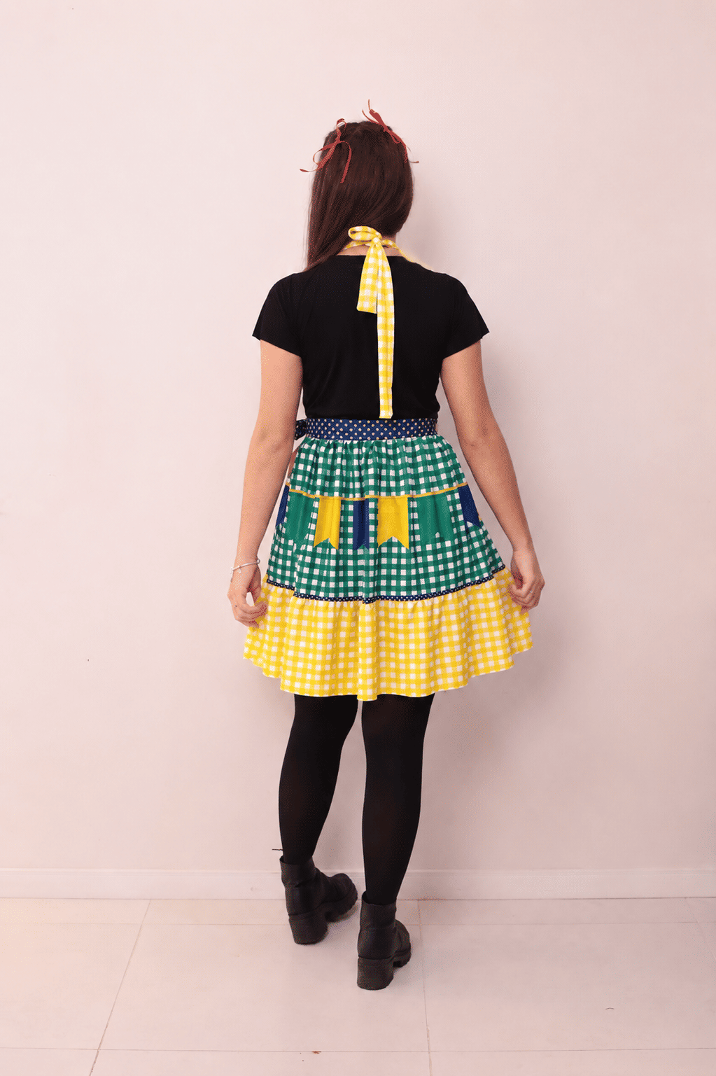 Vestido Festa Junina Estampa Brasil —Veste P ao G2 + Brinde 2 Laços Vestido Festa Junina Estampa Brasil —Veste P ao G2 + Brinde 2 Laços