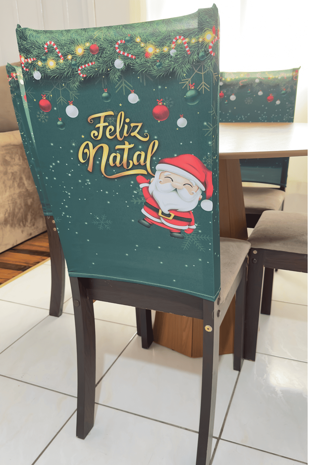 KIT COM 4 Capa de Cadeira Decorativa Natal VERDE PAPAI NOEL KIT COM 4 Capa de Cadeira Decorativa Natal VERDE PAPAI NOEL