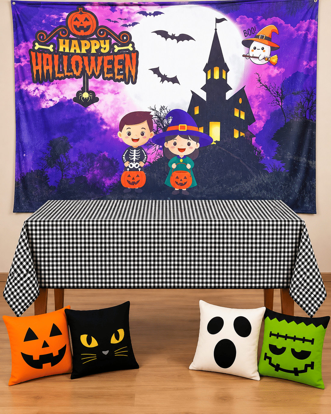 Kit Decoração Halloween Kids Castelo com Painel, Toalha Xadrez e Almofadas Kit Decoração Halloween Kids Castelo com Painel, Toalha Xadrez e Almofadas
